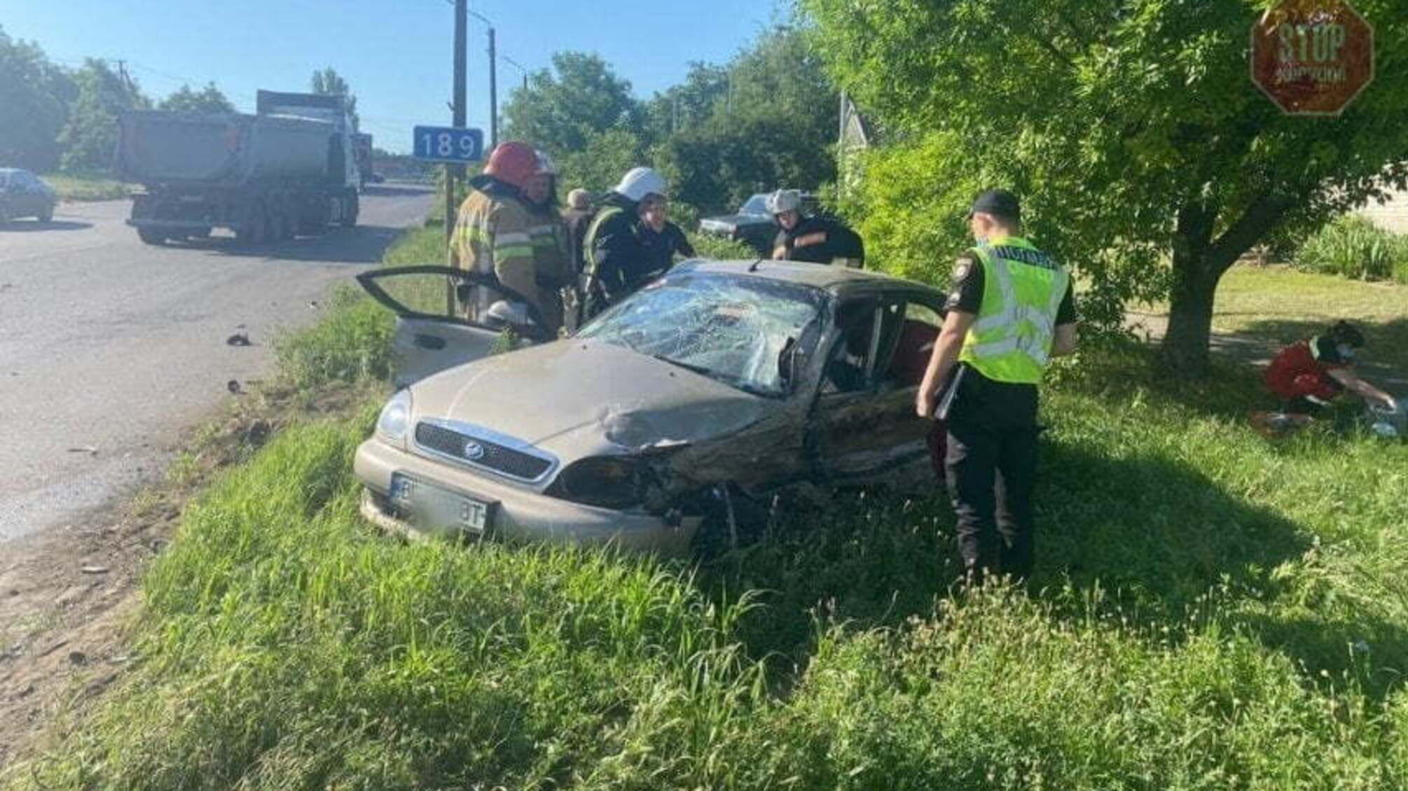На Миколаївщині розбилася автівка, яка транспортувала пробірки з аналізами на COVID-19