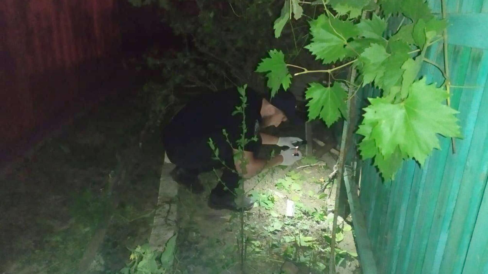 Поліцейські оперативно встановили та затримали миколаївця, який вчинив вибух у дворі житлових будинків