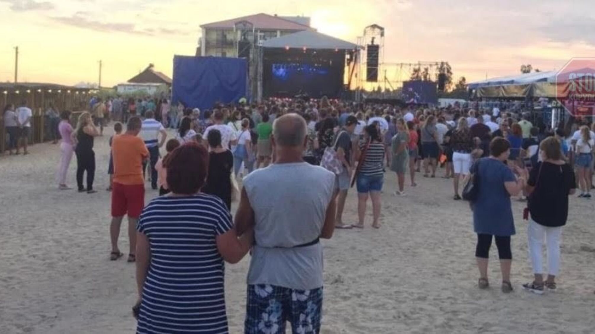 Украв, «пофестивалив» – штраф! На Херсонщині оштрафували організаторів фестивалю у захопленому рейдерами пансіонаті