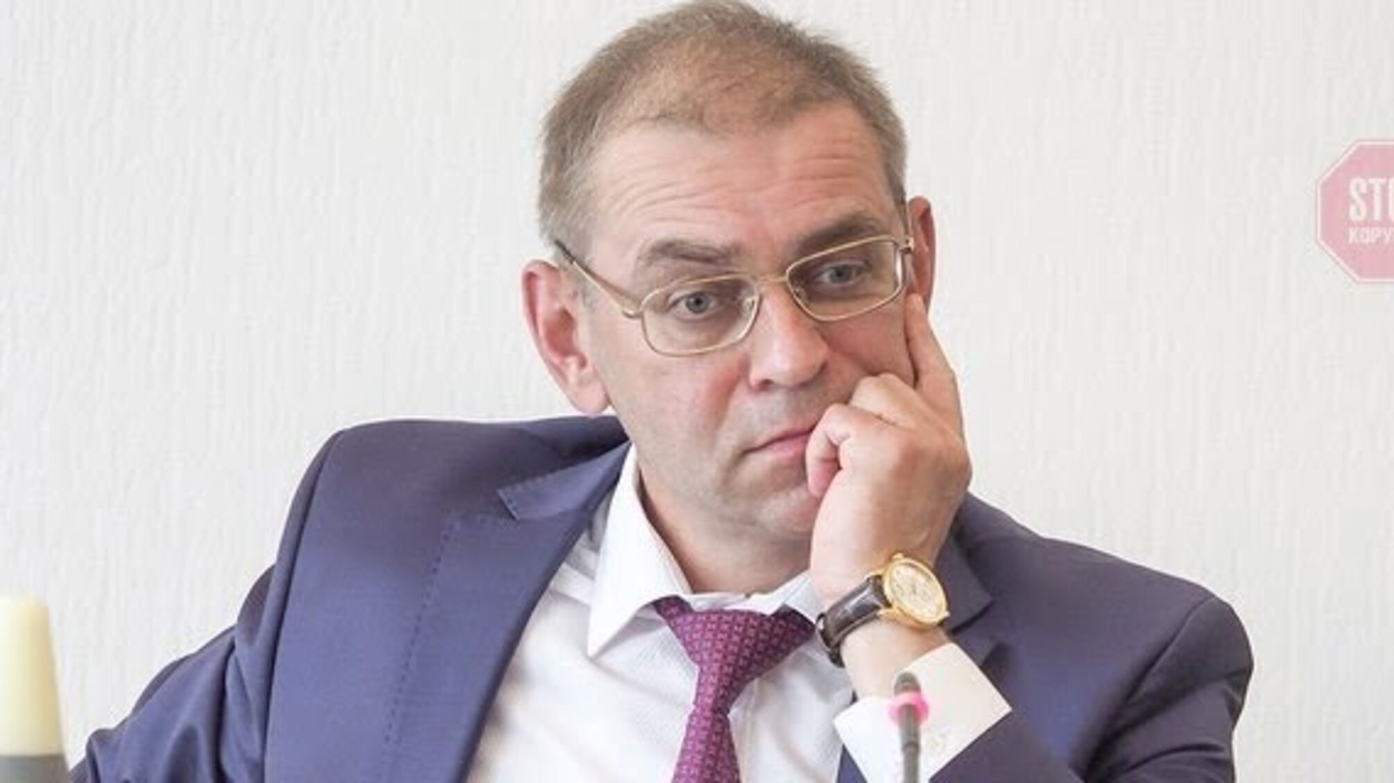 'Він вже без браслета', – адвокат про Пашинського