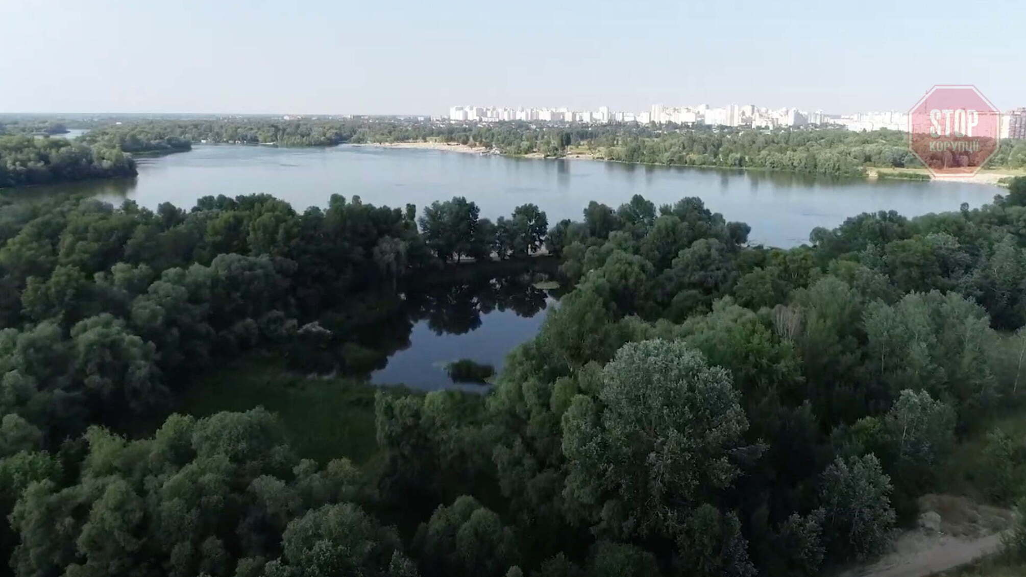 У рекреаційній зоні Києва без дозволу зводять приватний парк за 3 мільйони доларів
