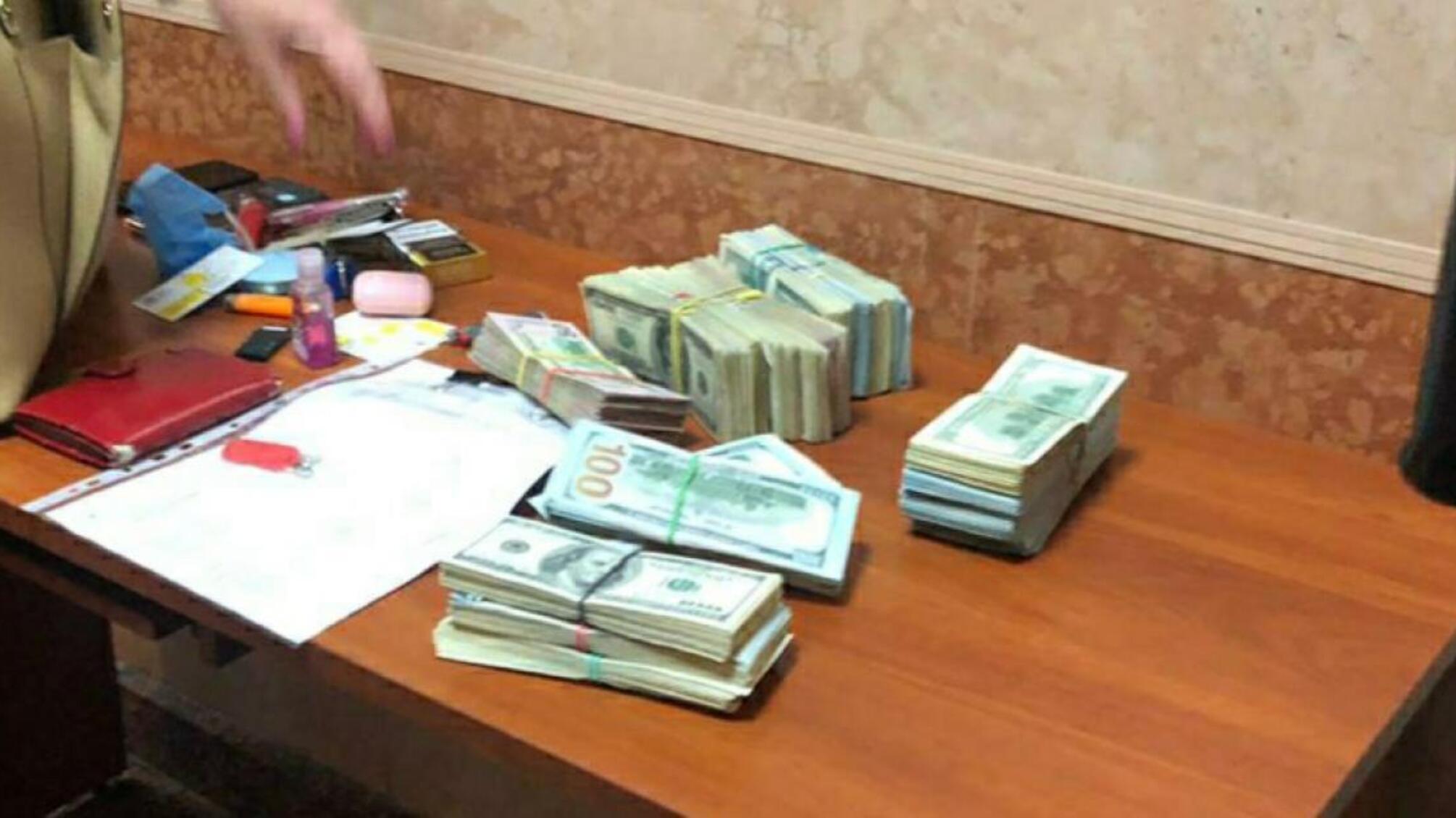 NABU detained a person on attempt to bribe the Head of the State Property Fund of Ukraine