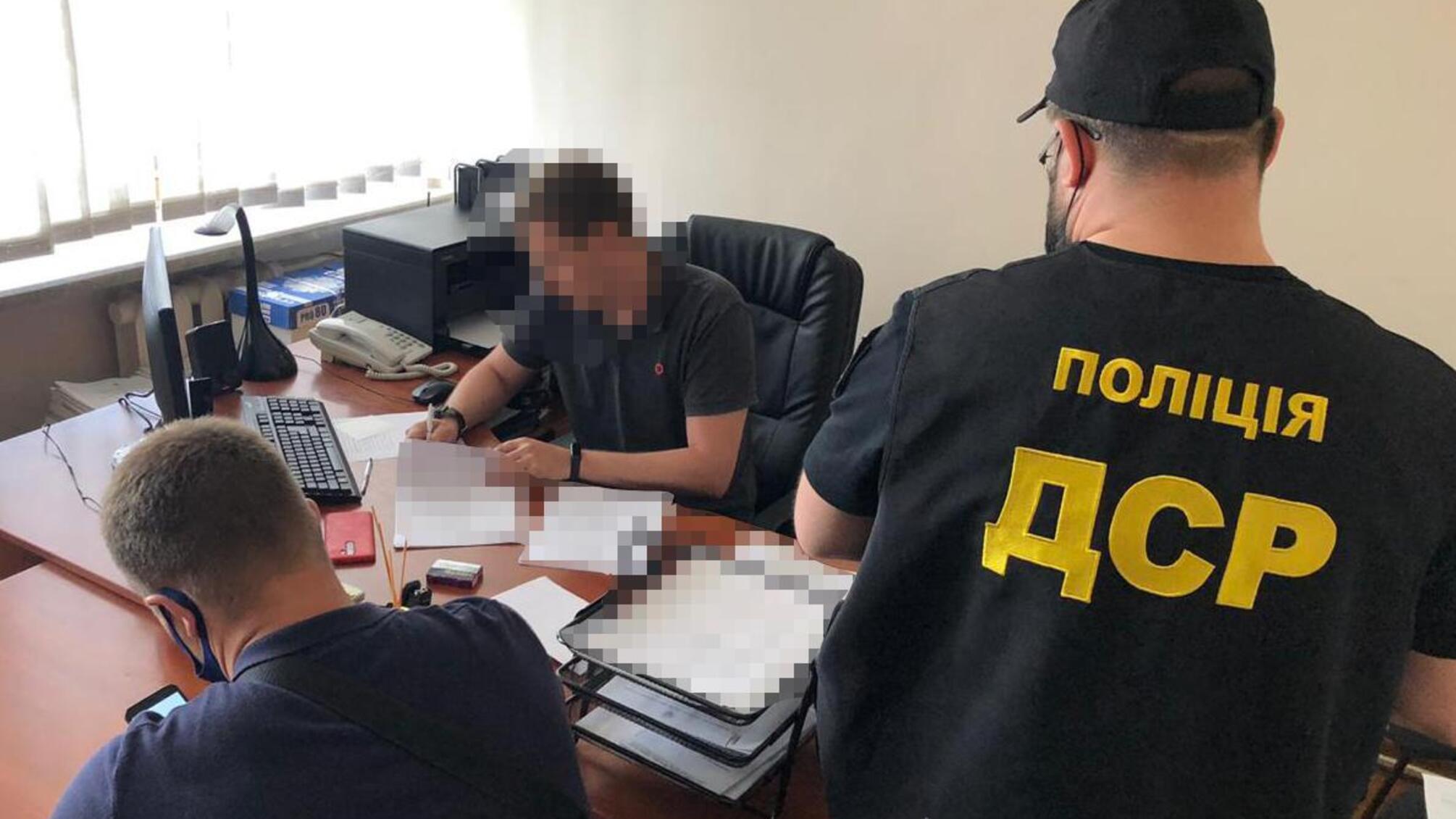 Поліцейські Запоріжжя викрили начальника управління обласної держадміністрації в хабарництві