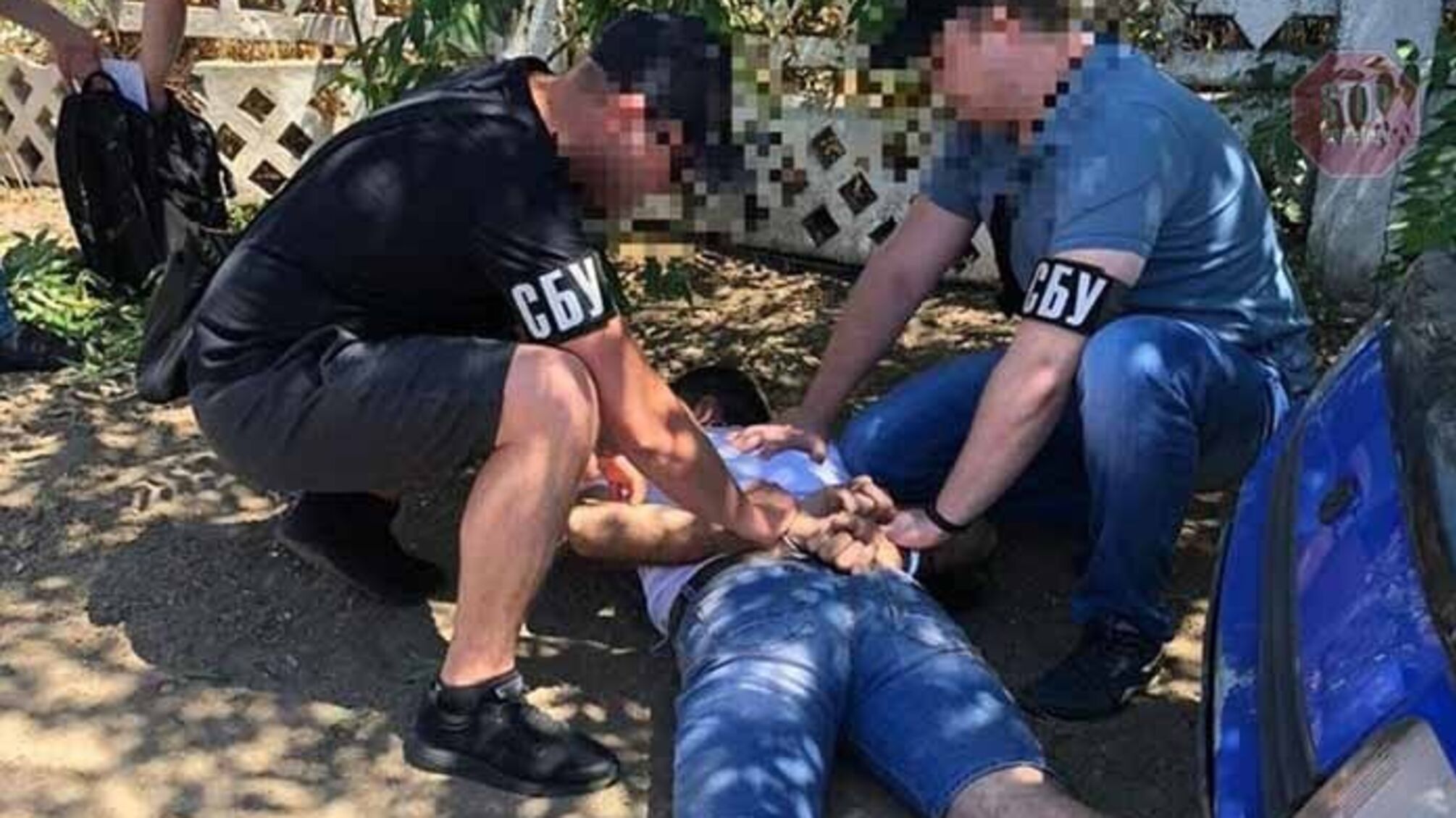 На Херсонщині викрито поліцейського на збуті наркотиків (фото)