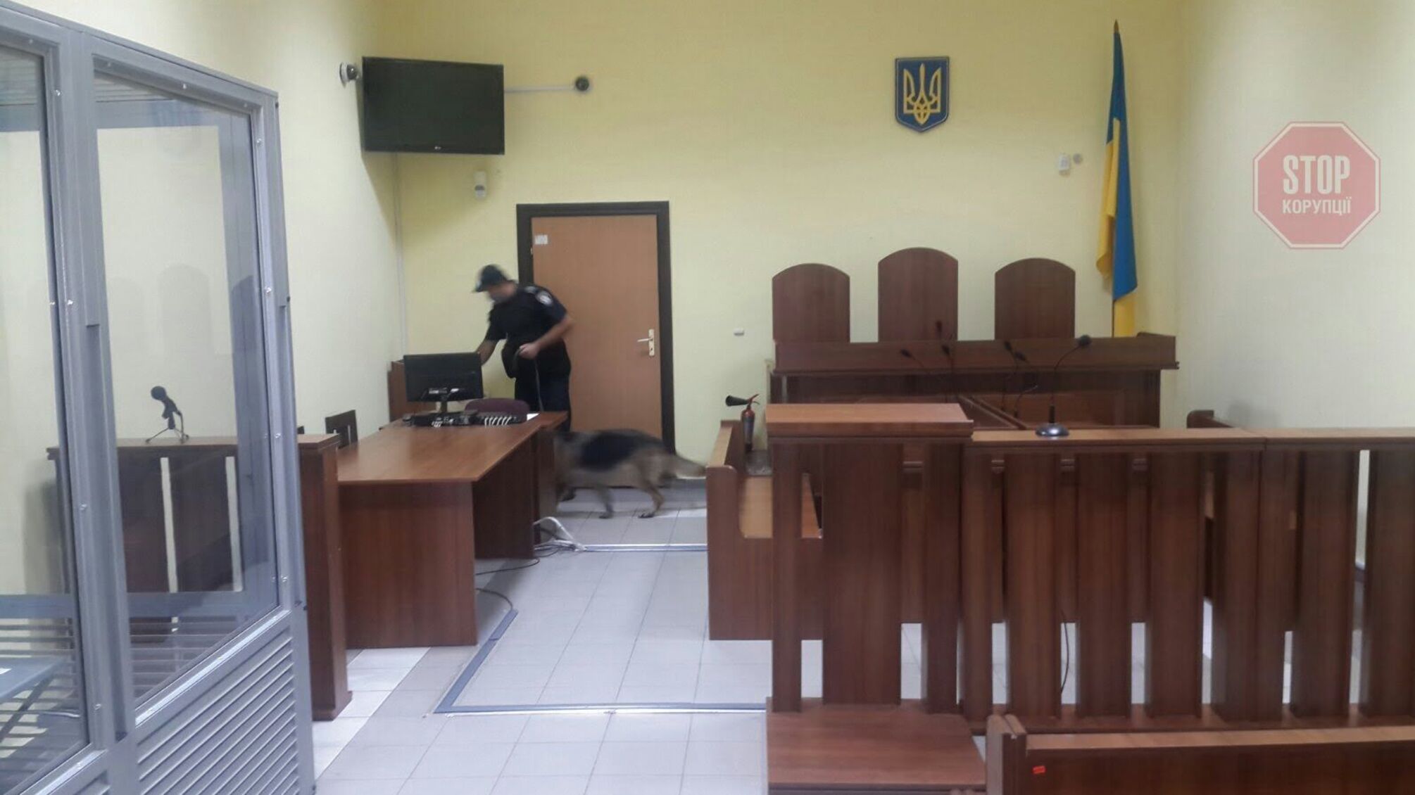 Масове замінування у Львові: 200 людей евакуйовано