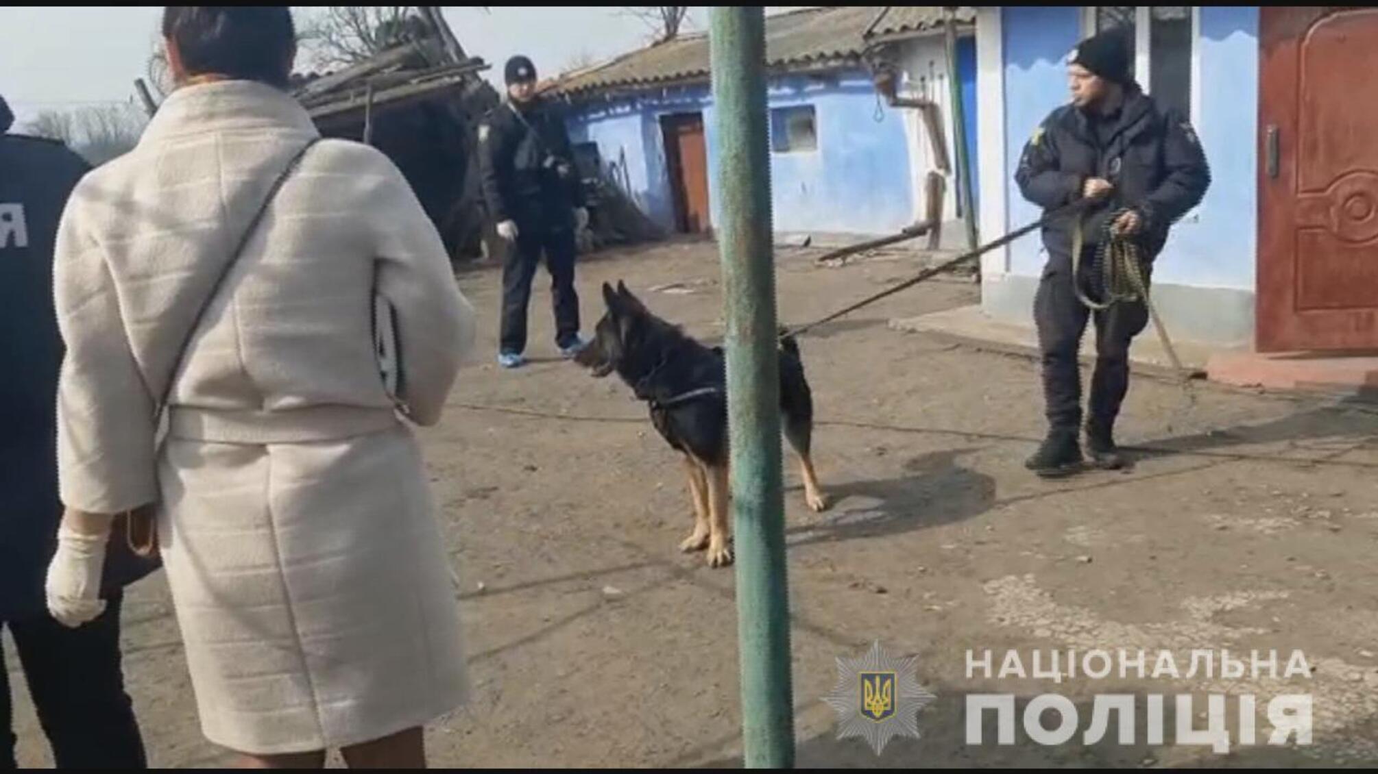 Поліцейські викрили зловмисника, причетного до вбивства літньої жінки з Одещини