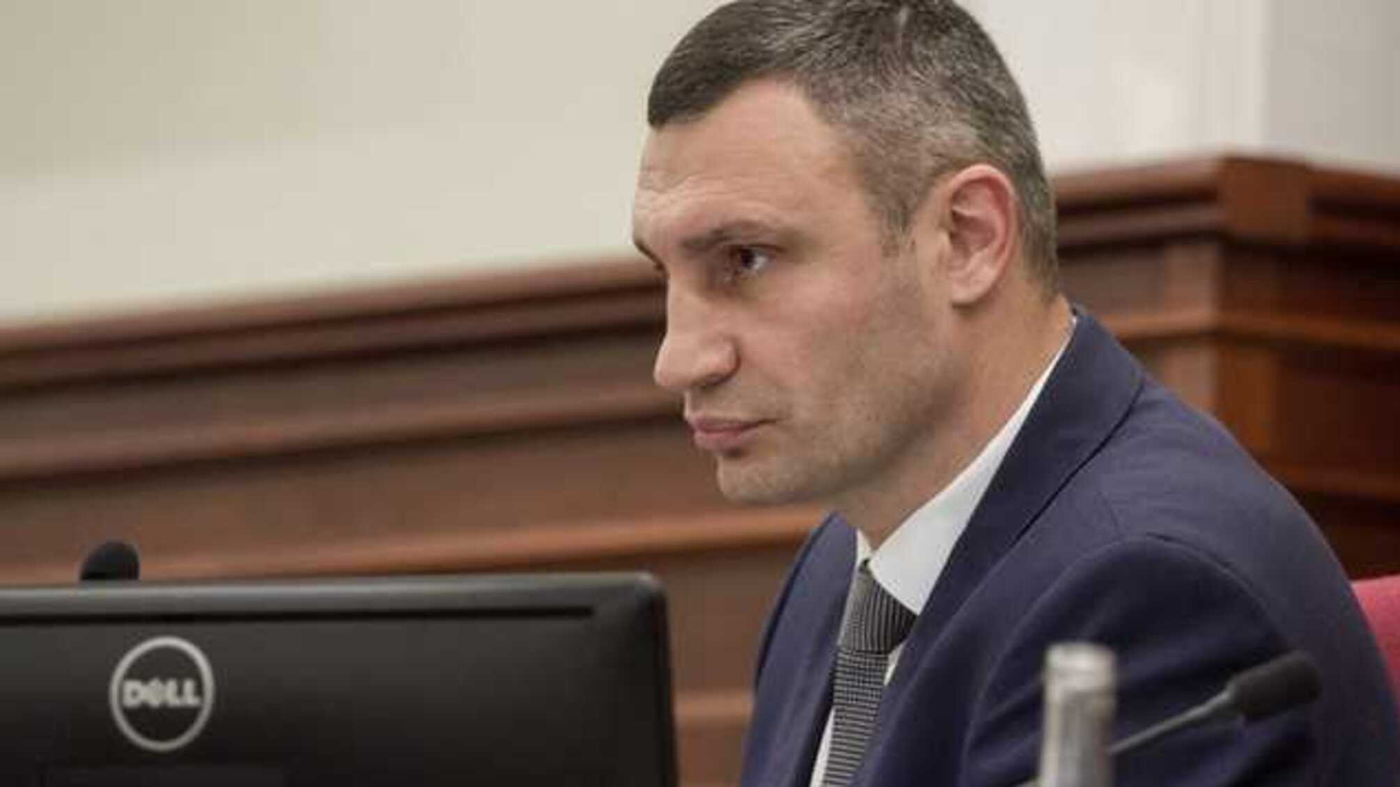 Кличко безкоштовно віддав 10 гектарів київської землі забудовнику Алієву під ТРЦ