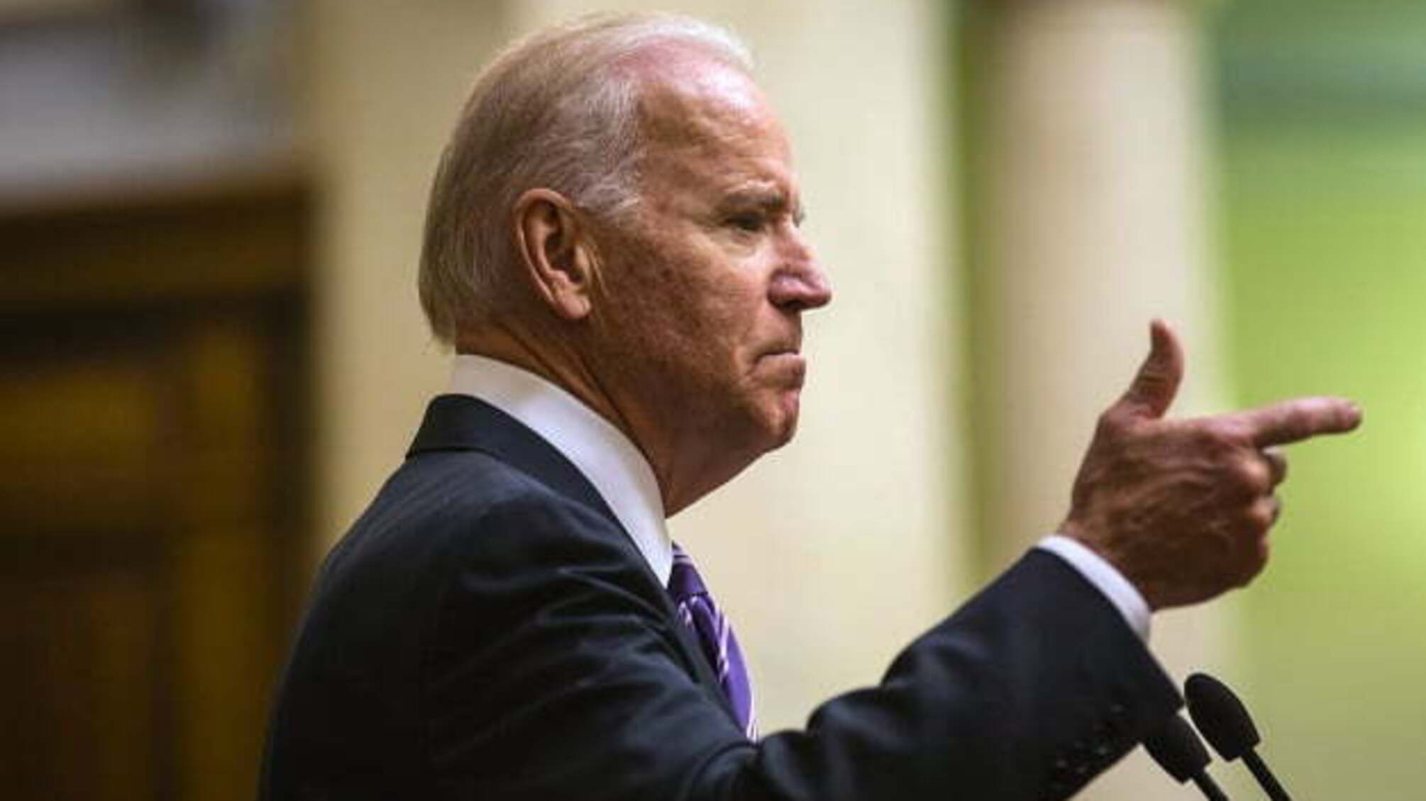 Байден обіцяє в разі перемоги надати Україні летальне озброєння