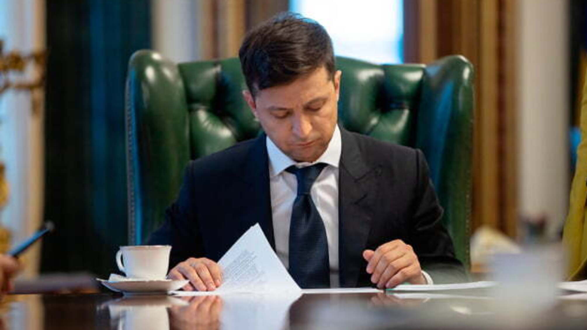 Зеленський звільнив позаштатного радника Новікова