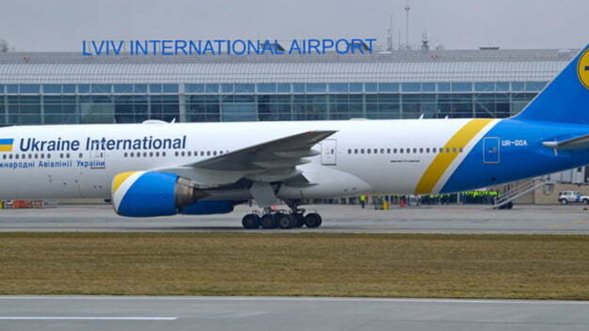 Набув чинності закон щодо зборів за виліт пасажирів