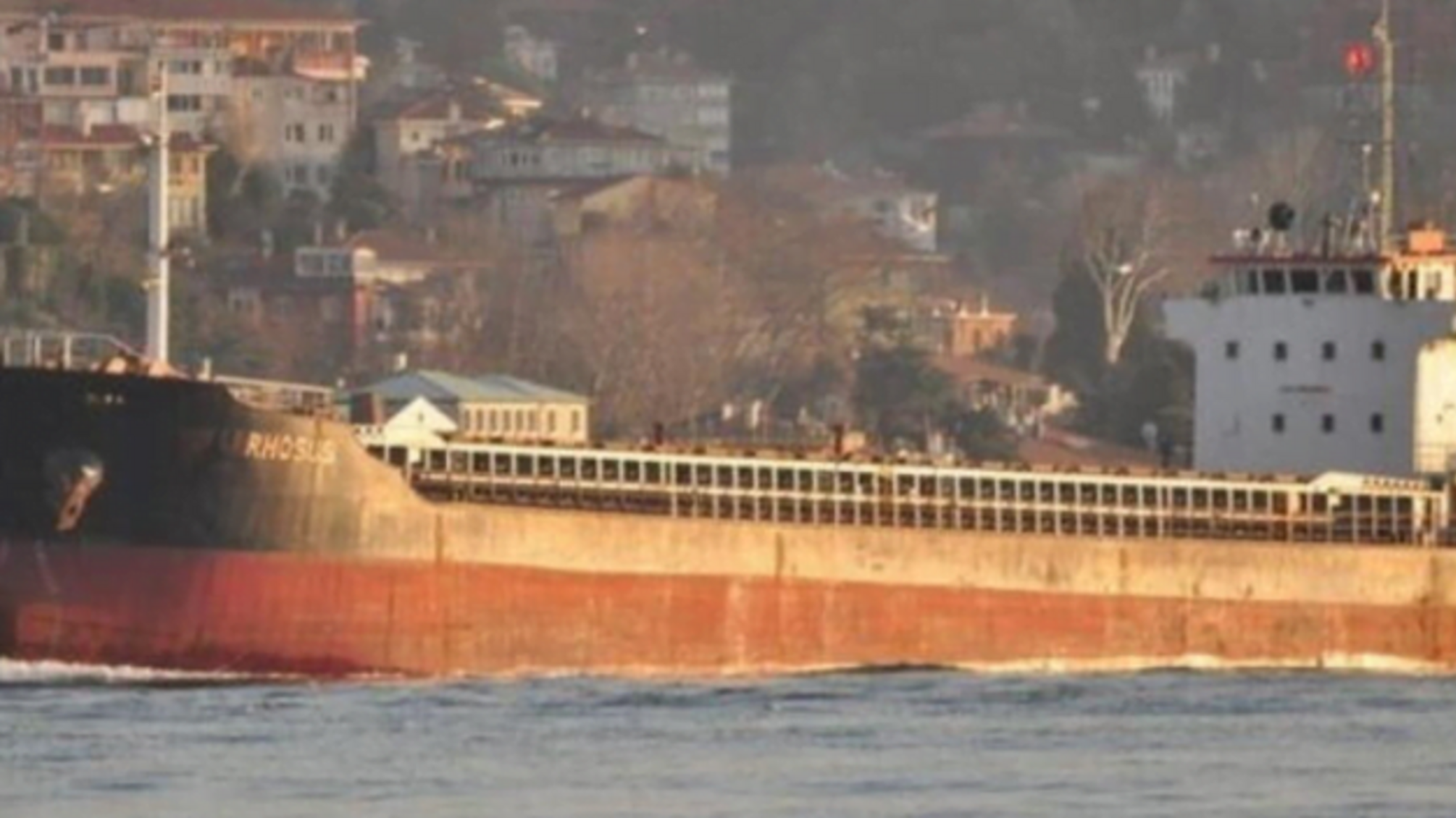 Вибухи у Бейруті: у Туреччині відстежили рух судна із селітрою