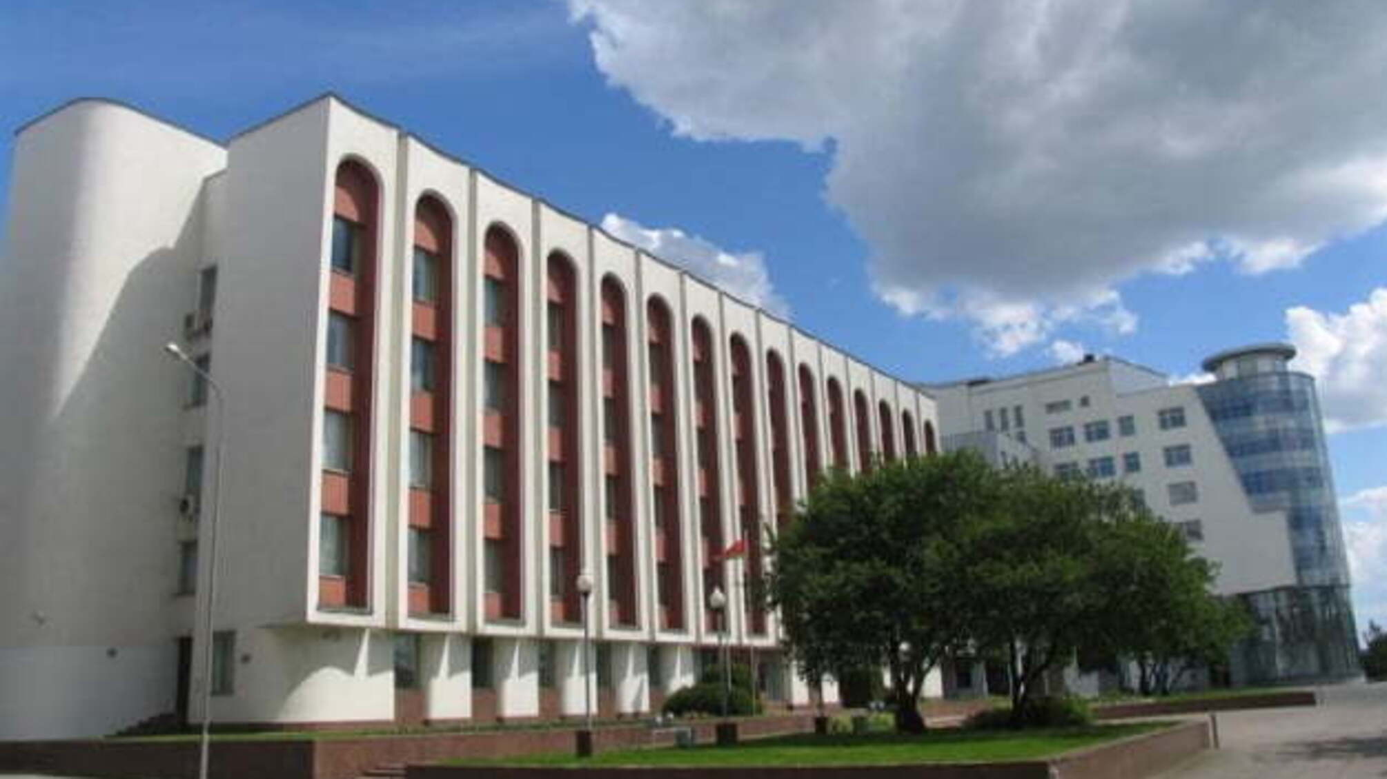 МЗС Білорусі запевняє в готовності до діалогу з іноземними партнерами