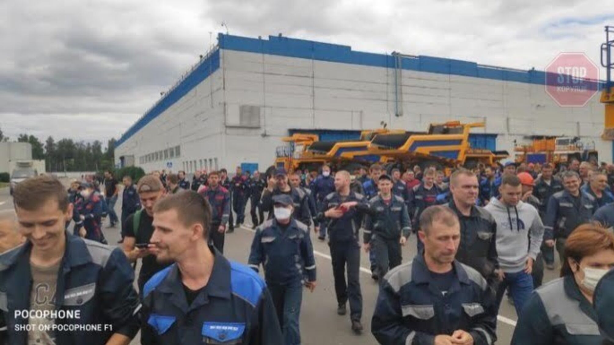 В Білорусі протестують працівники БелАЗу