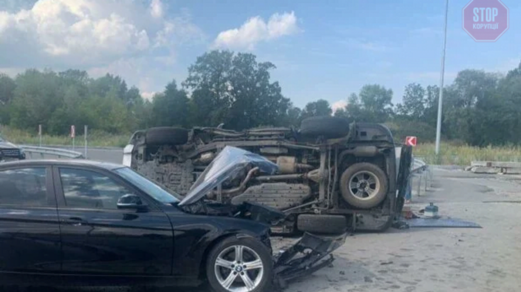 У столиці сталася ДТП за участю сина експрокурора Києва (фото, відео)