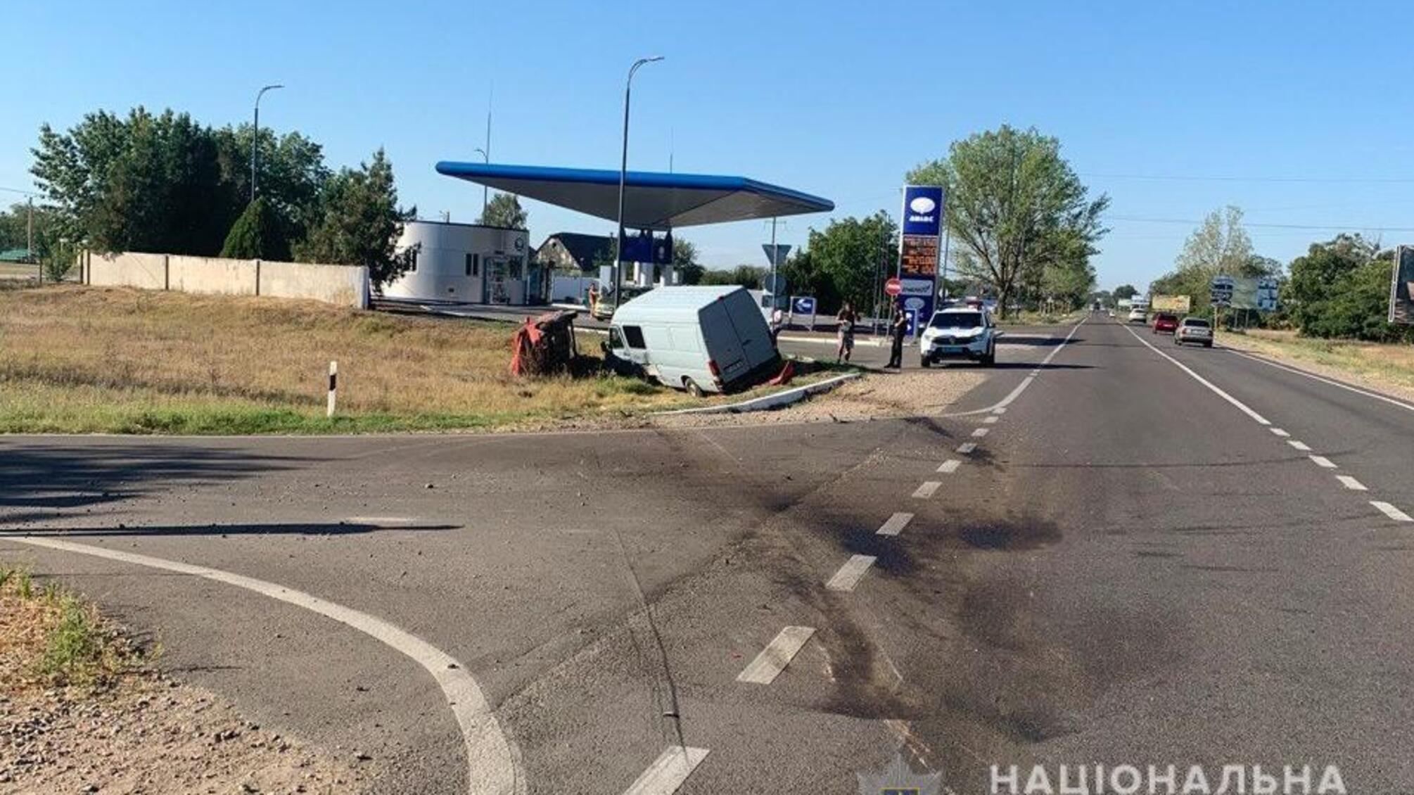 Поліцейські розслідують ДТП в Ізмаїльському районі, в якій постраждали двоє людей