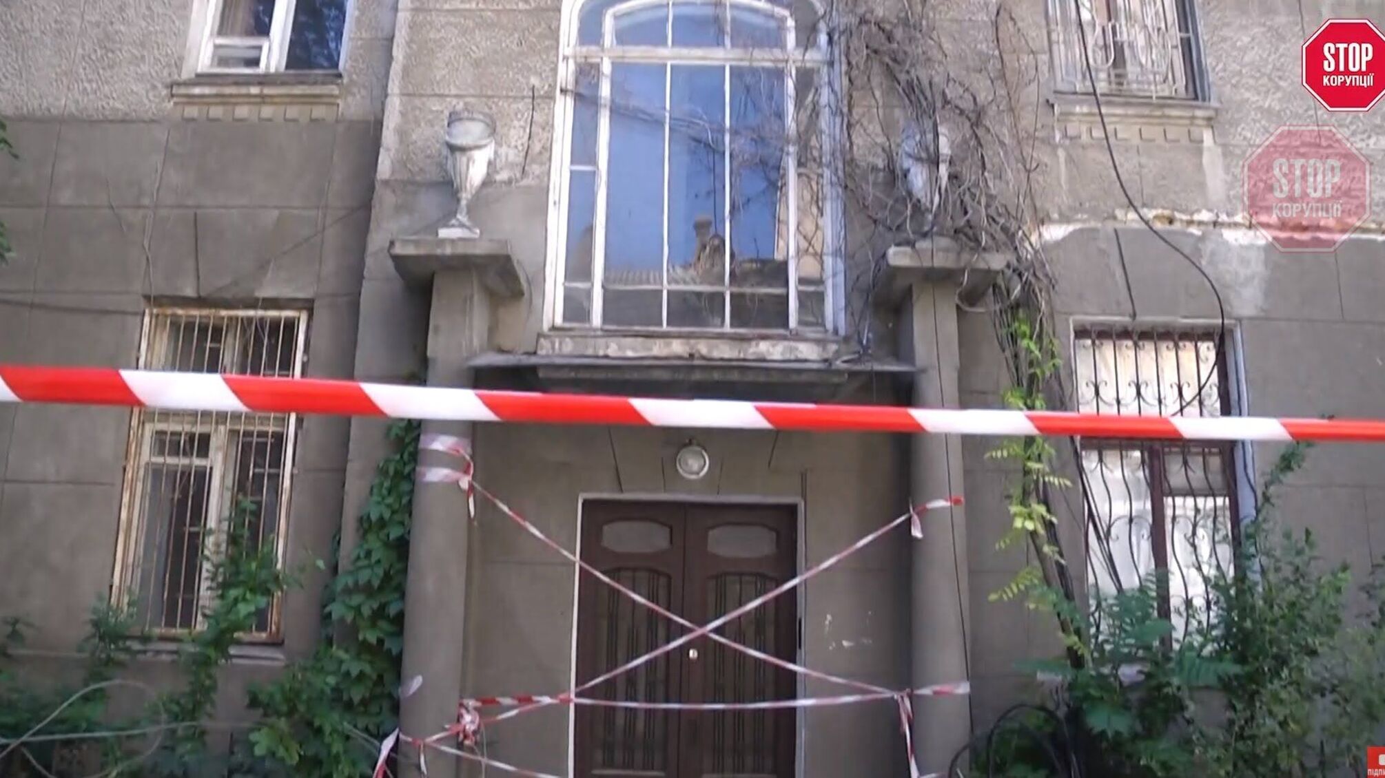 Серія обвалів будинків в Одесі: мешканці звинувачують обласну владу у бездіяльності