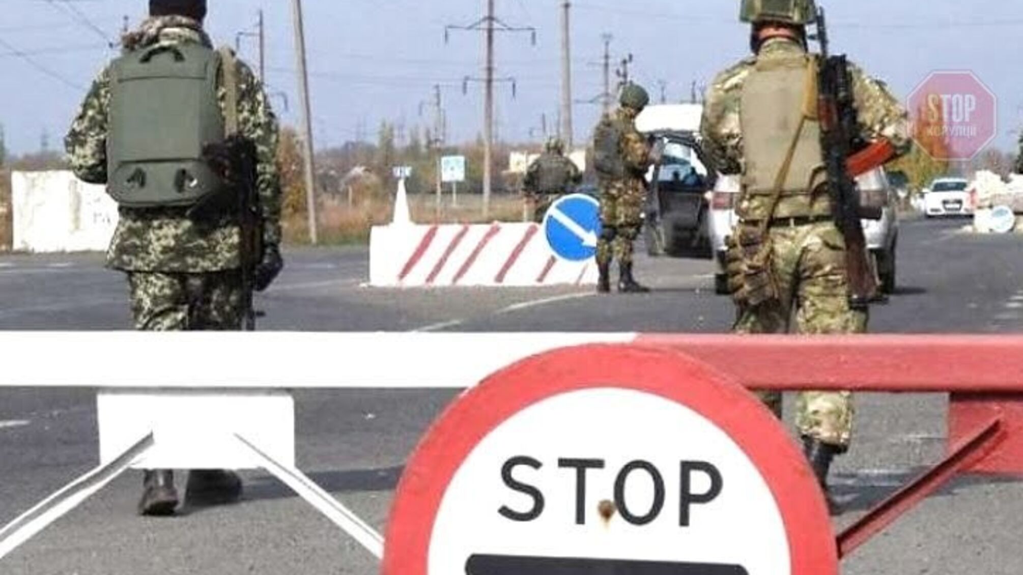 Прем'єр пояснив, чому не скасовують самоізоляцію для жителів ОРДЛО