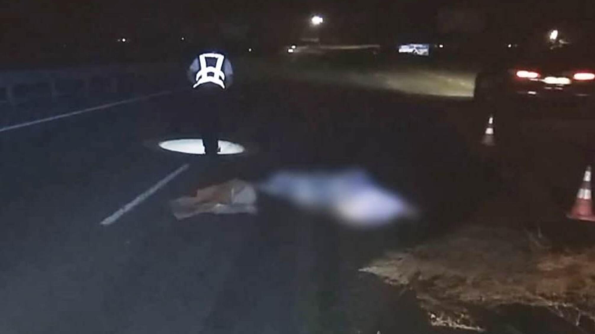 Поліцейські встановлюють особу жінки та обставини її смерті