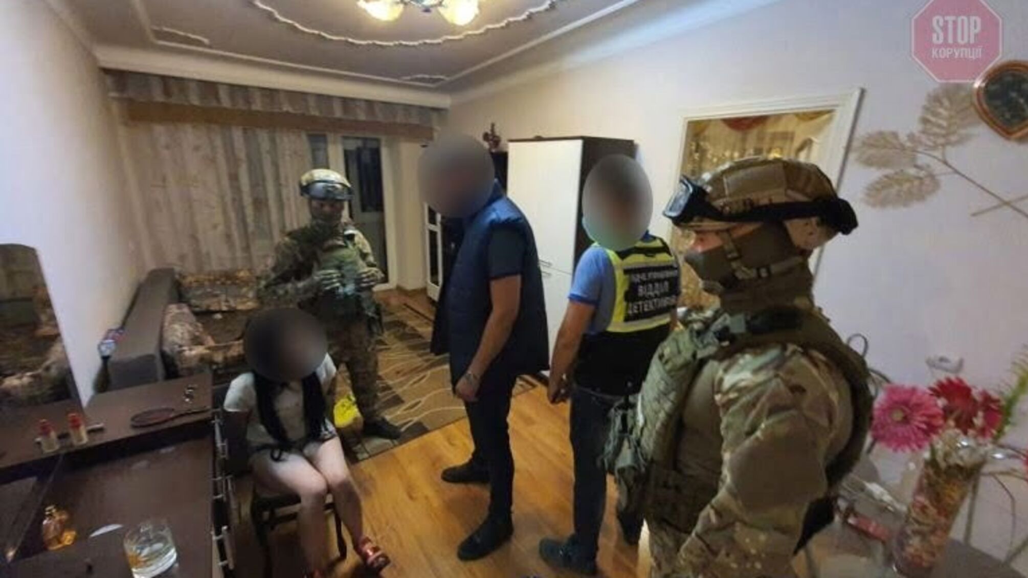 У Вінниці правоохоронці затримали злочинну групу, яка пов’язана з торгівлею людьми