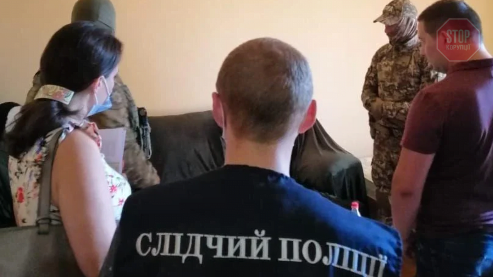 На Харківщині громадянин Ізраїлю незаконно торгував зброєю