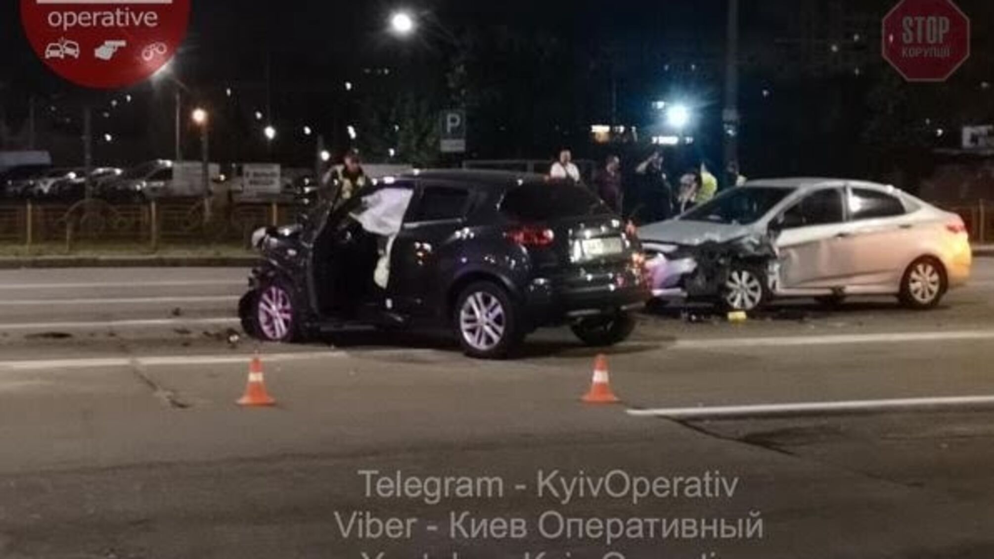 У Києві сталася ДТП за участю двох легкових авто (фото)