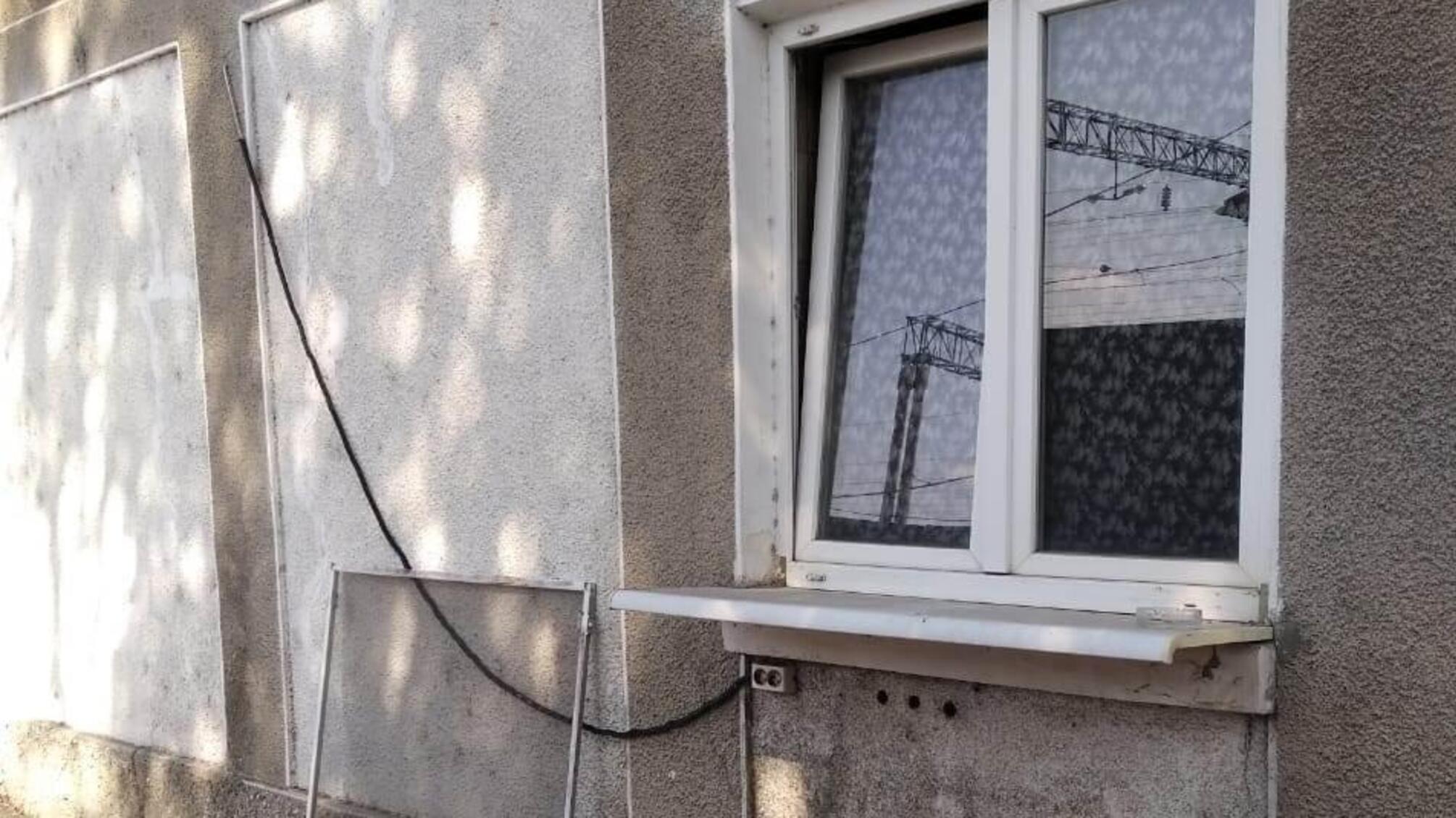 У Білгороді-Дністровському поліцейські викрили правопорушника, який обікрав вночі крамницю