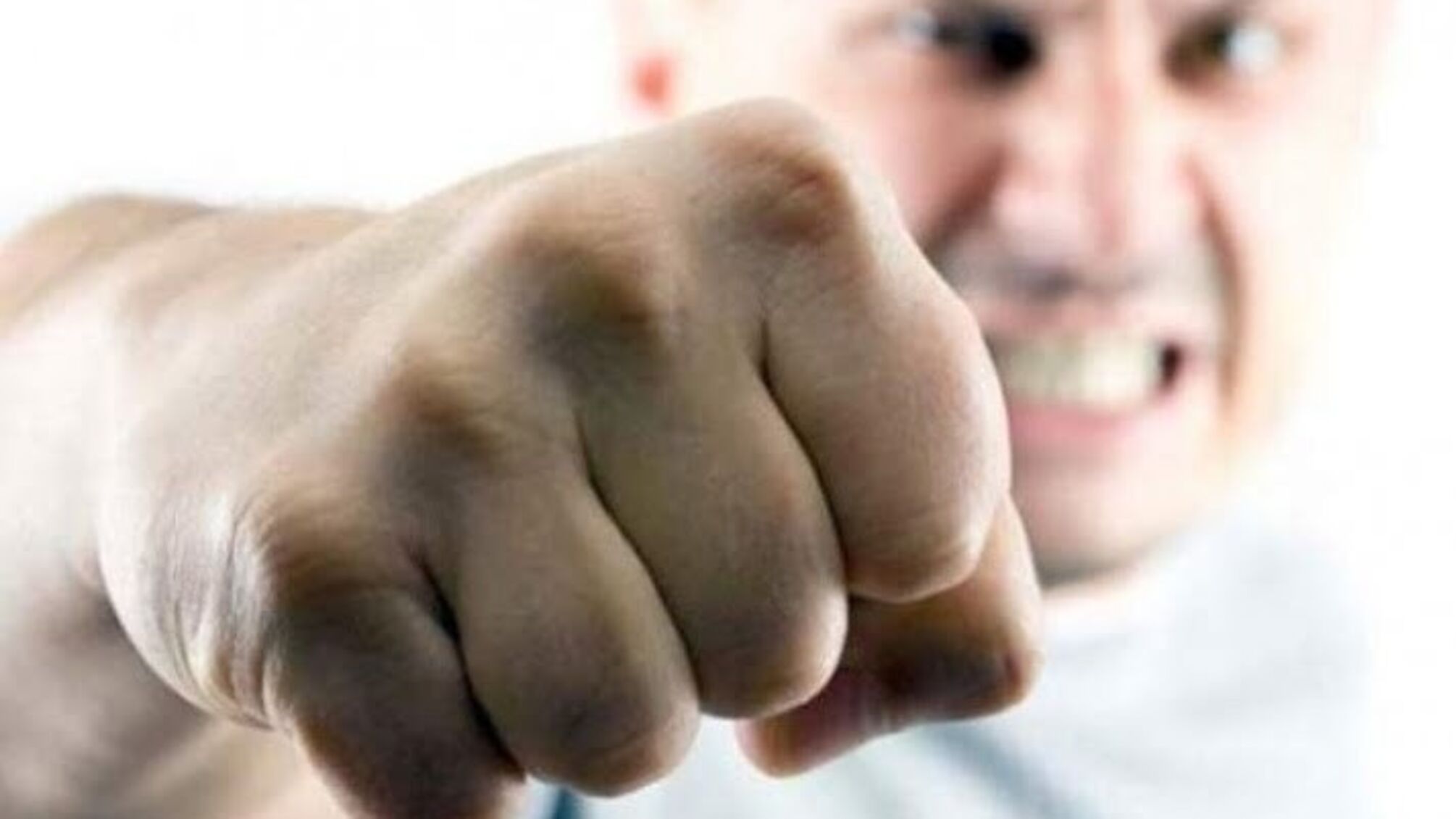 Місцеві вибори: на Вінниччині два кандидати в депутати влаштували бійку