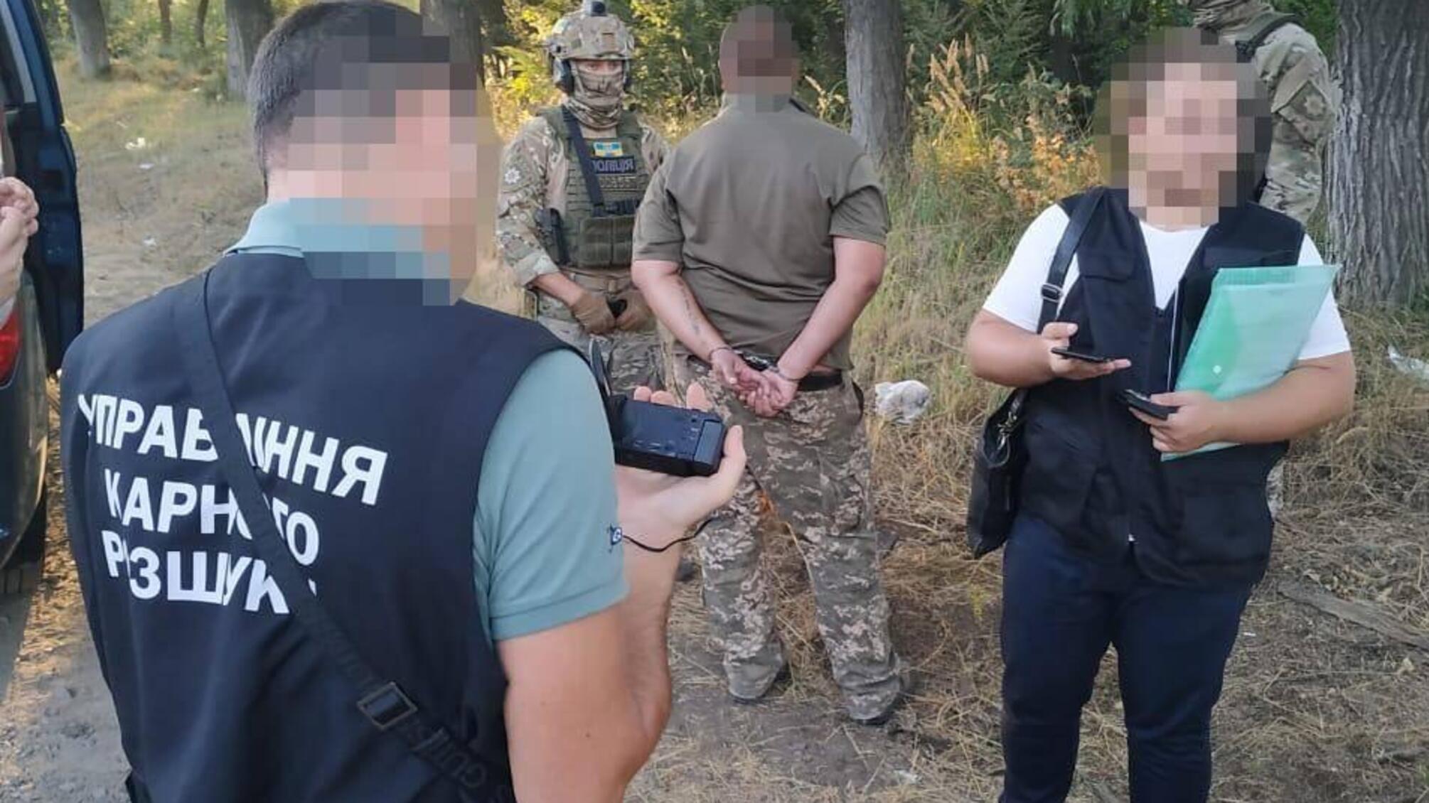 На Одещині правоохоронці викрили військовослужбовця у продажі боєприпасів
