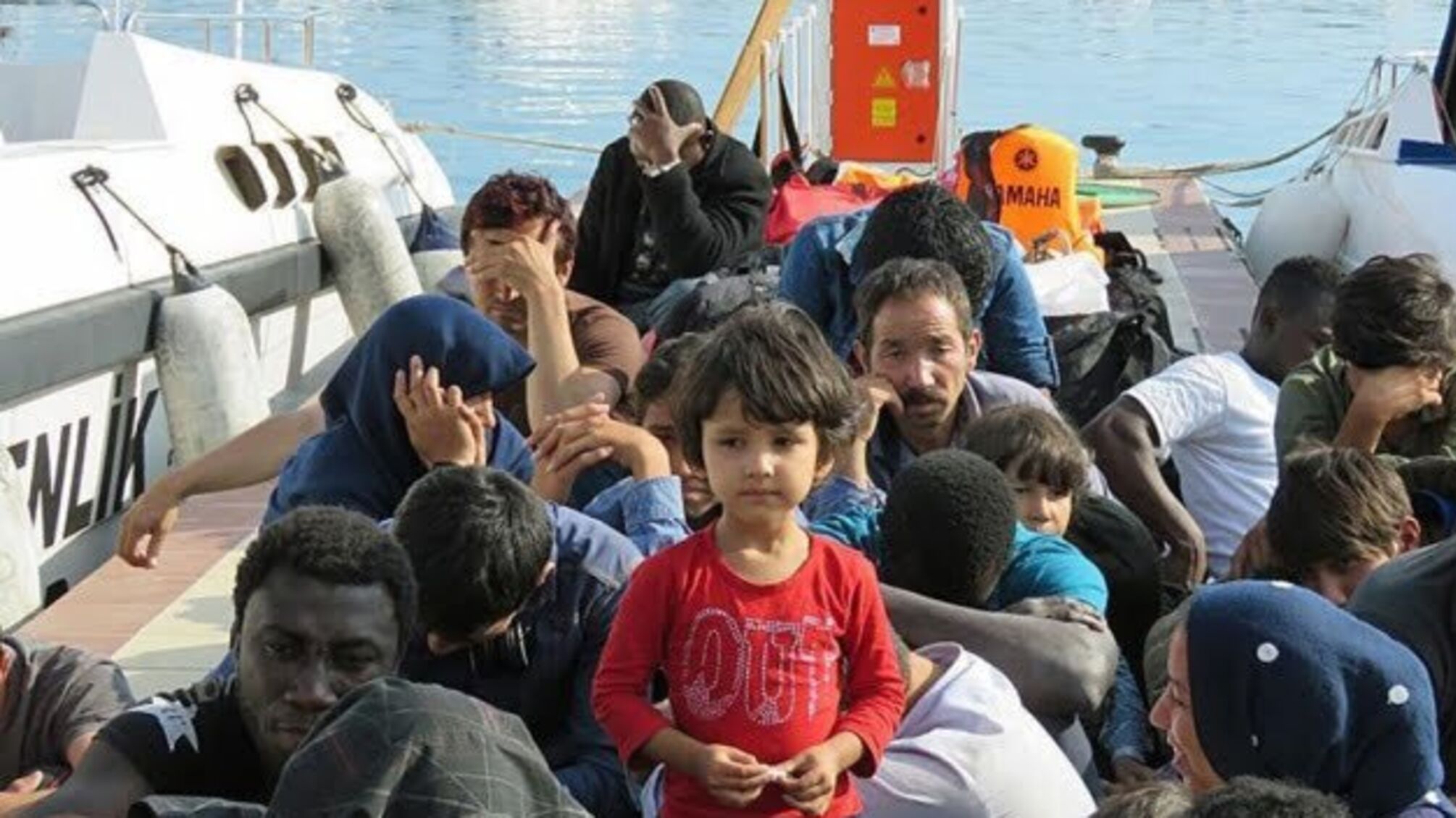 З моря поблизу Лівії урятували ще майже 90 мігрантів