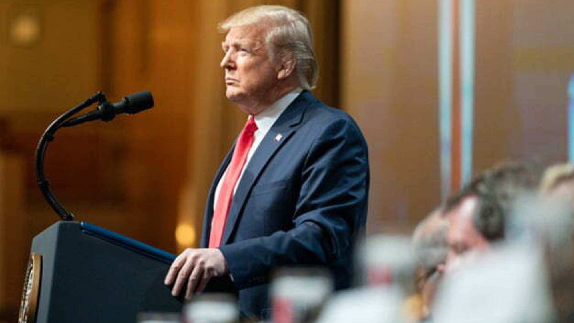 Трамп хоче звільнити міністра оборони — ЗМІ