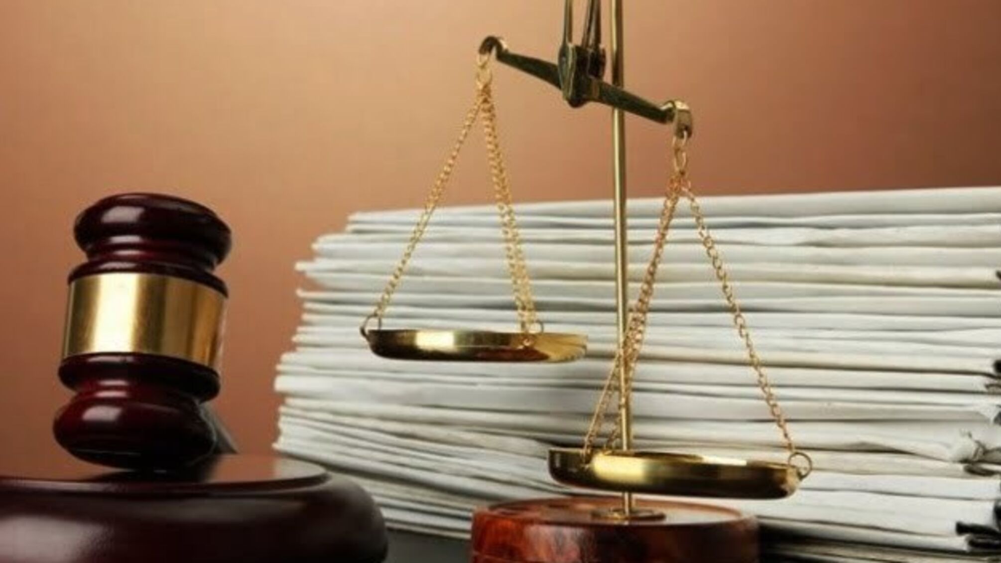 Обов’язковий гімн у школах: суд просять скасувати рішення Київради