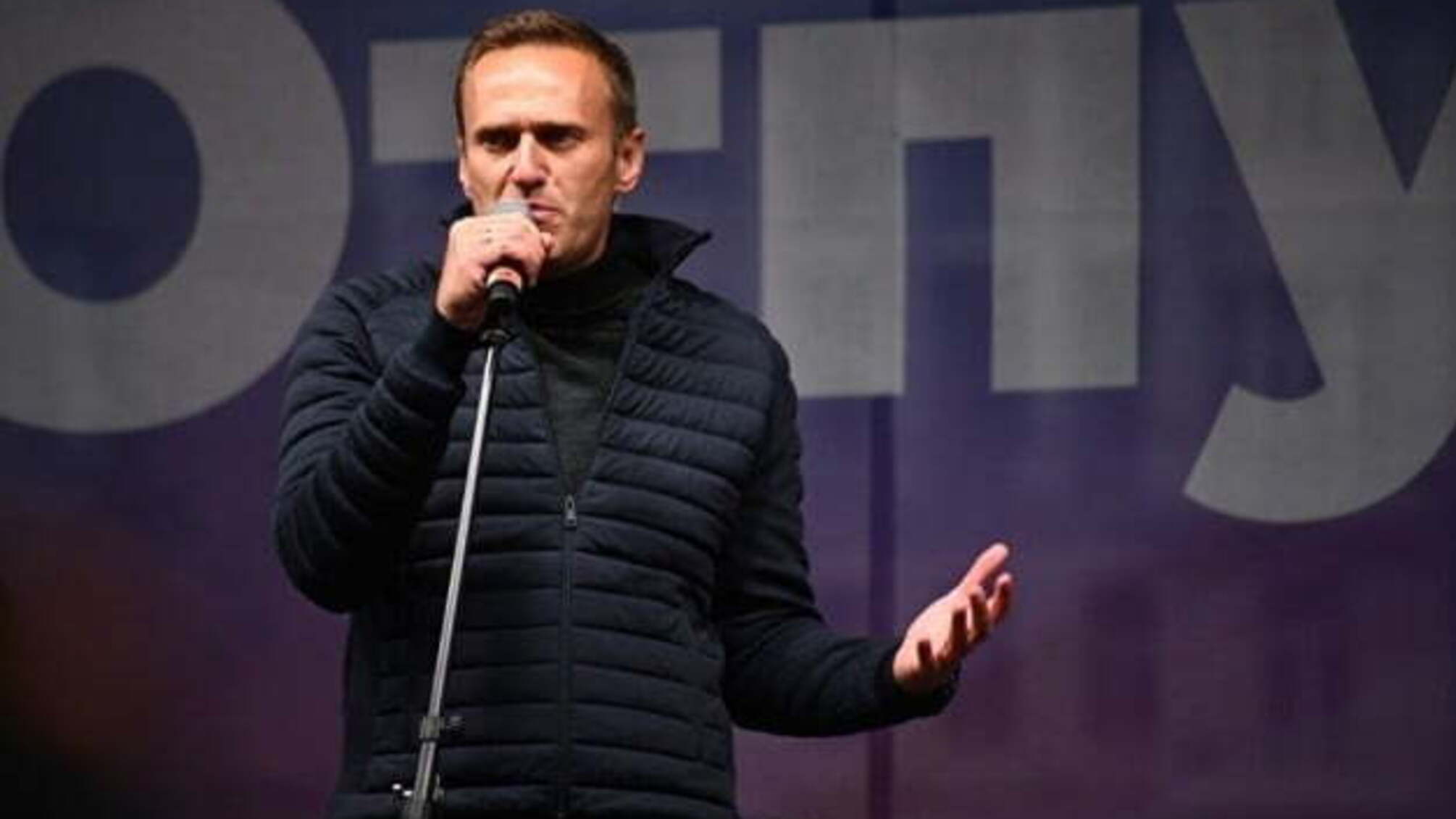 Країни G7 вимагають від Росії покарати винних в отруєнні Навального