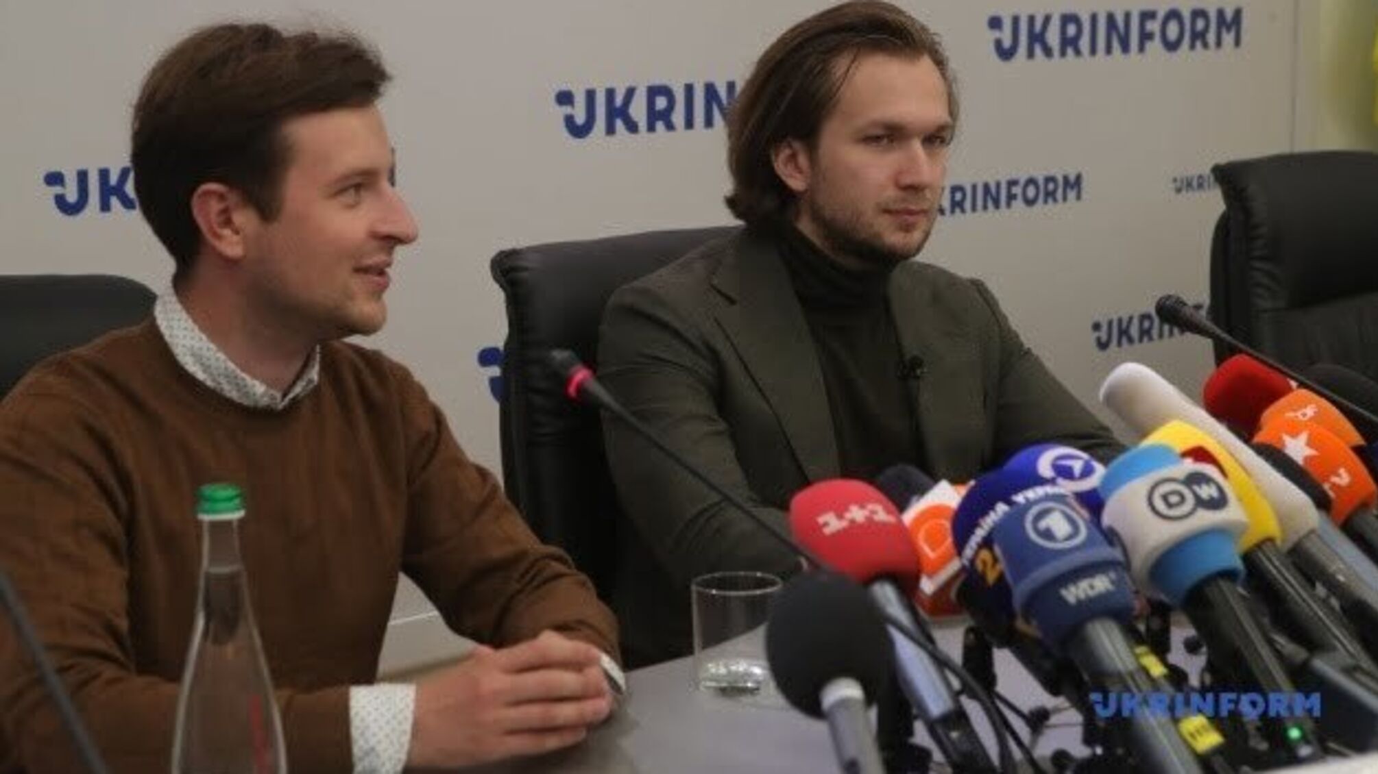 Родненков і Кравцов поки не планують просити політичного притулку в Україні