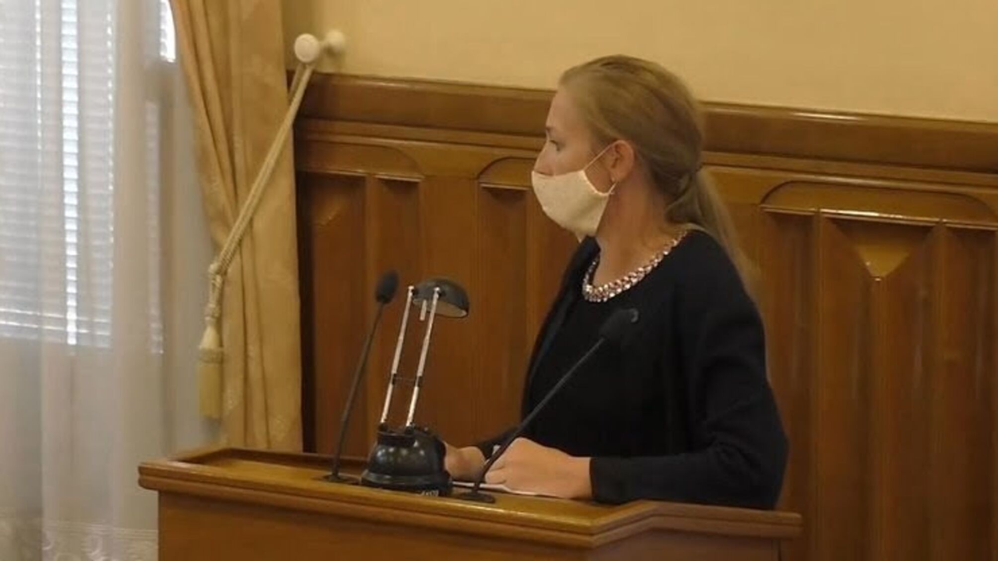 Парламентські довибори: ЦВК двічі відмовила у реєстрації вдові нардепа Давиденка