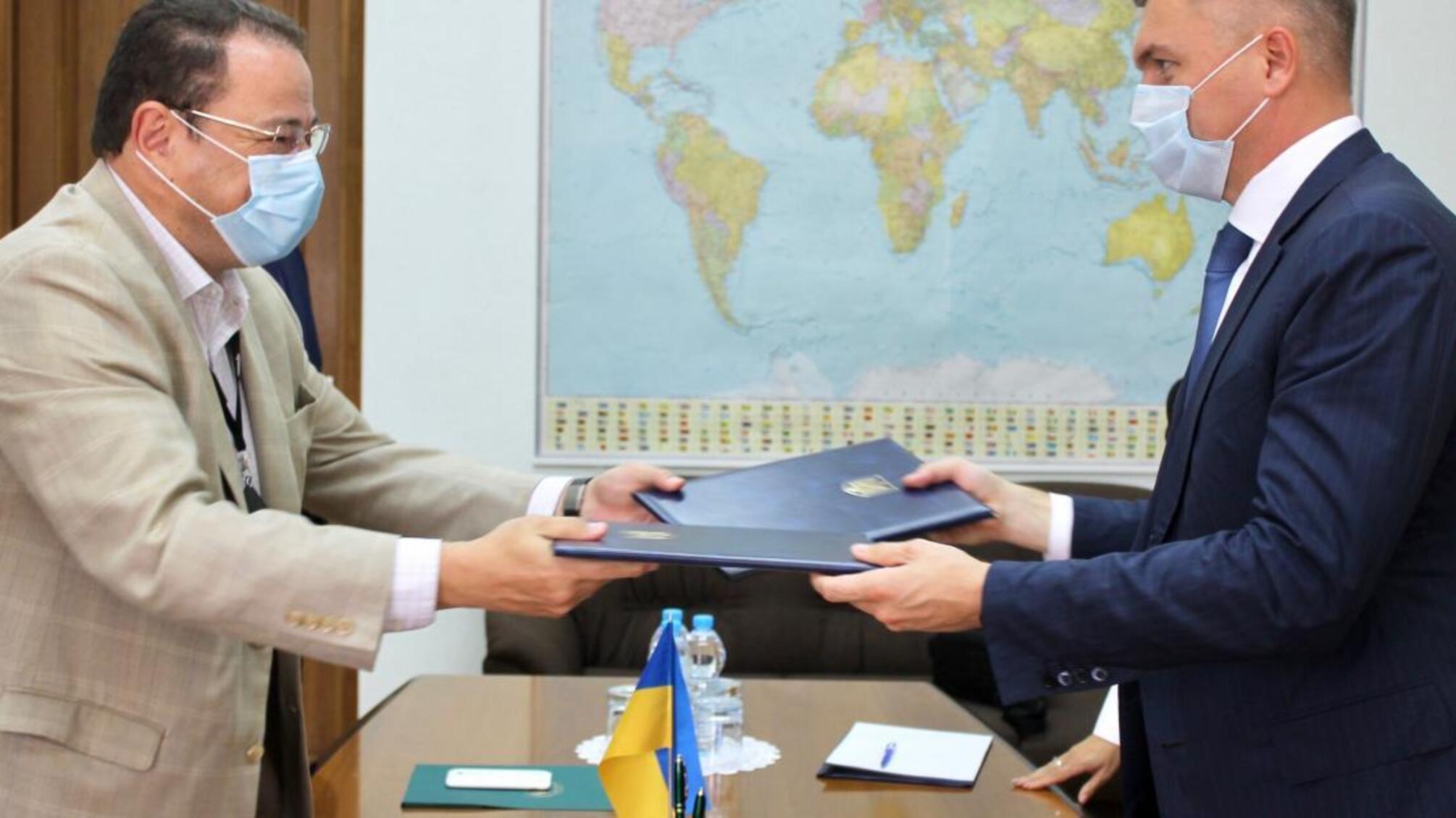 ДБР співпрацюватиме з Дипломатичною академією України імені Геннадія Удовенка