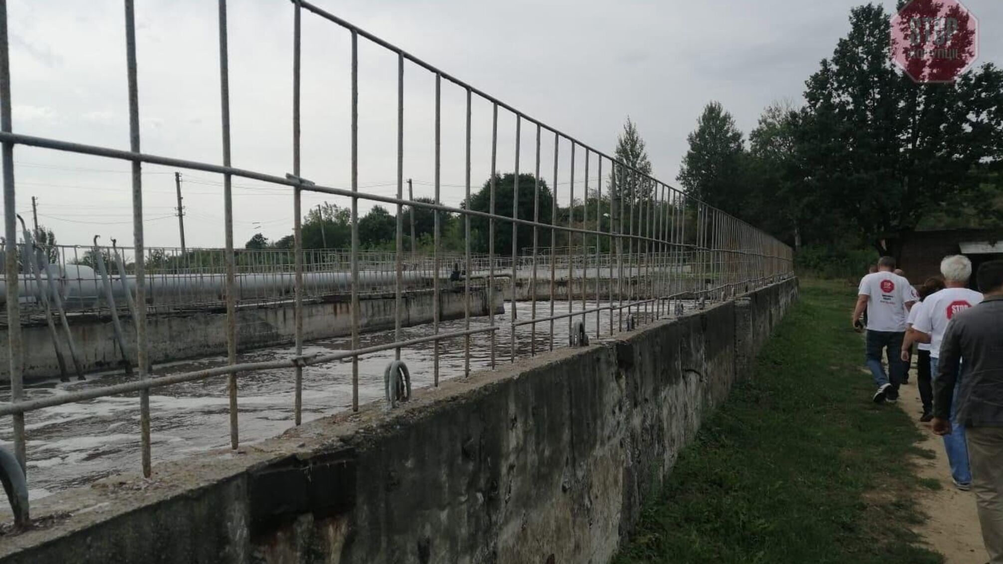 На Житомирщині приватна очисна станція труїть людей: співвласник — кум мера Бердичева