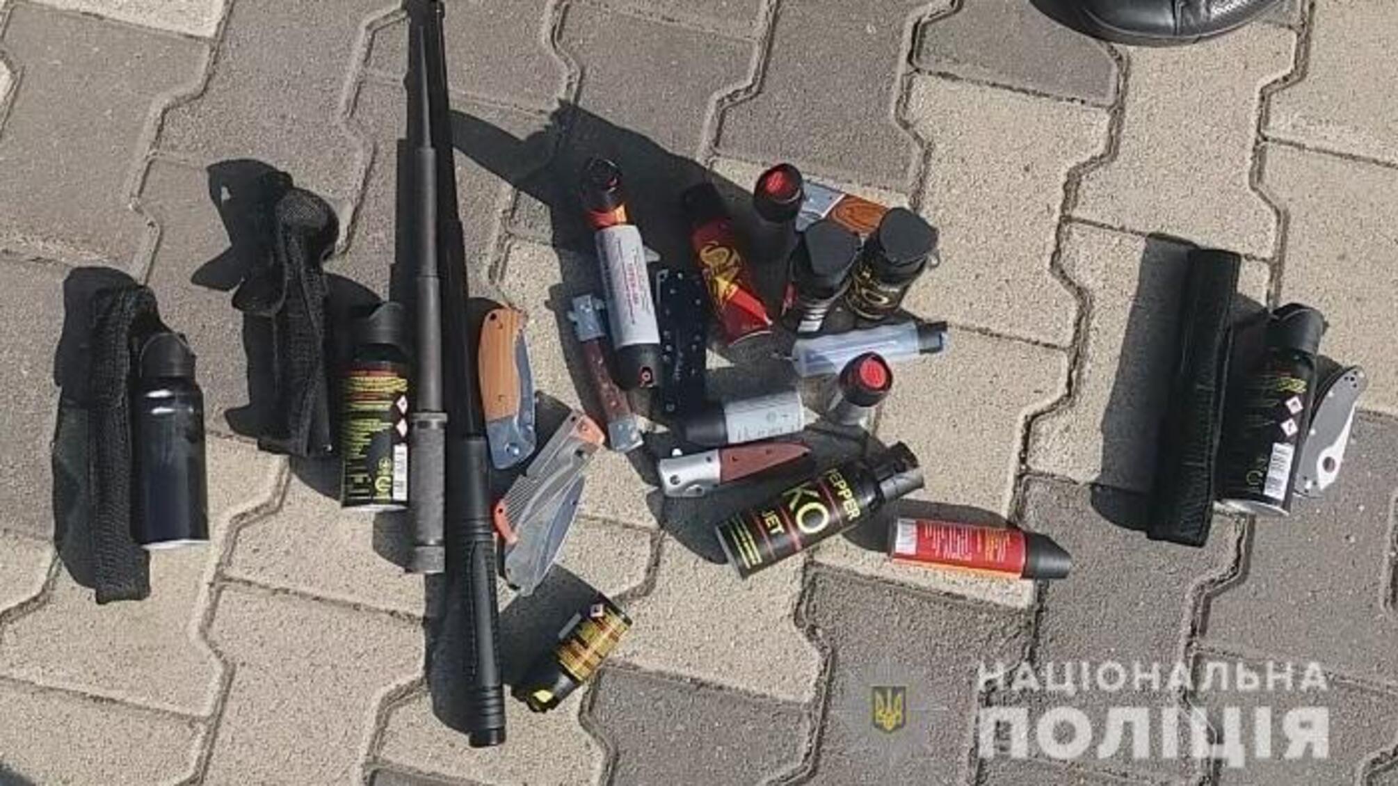 Поліцейські запобігли загостренню конфлікту між учасниками заходу в с. Совіньйон Овідіопольського району