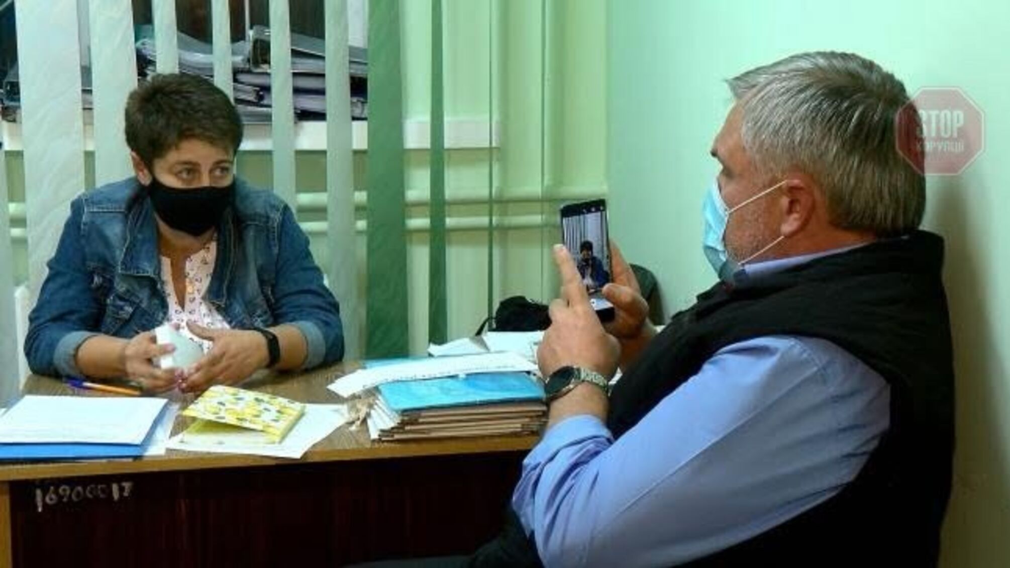 'Слуги народу' чинять тиск на виборчу комісію, щоб позбавитися іншої партії