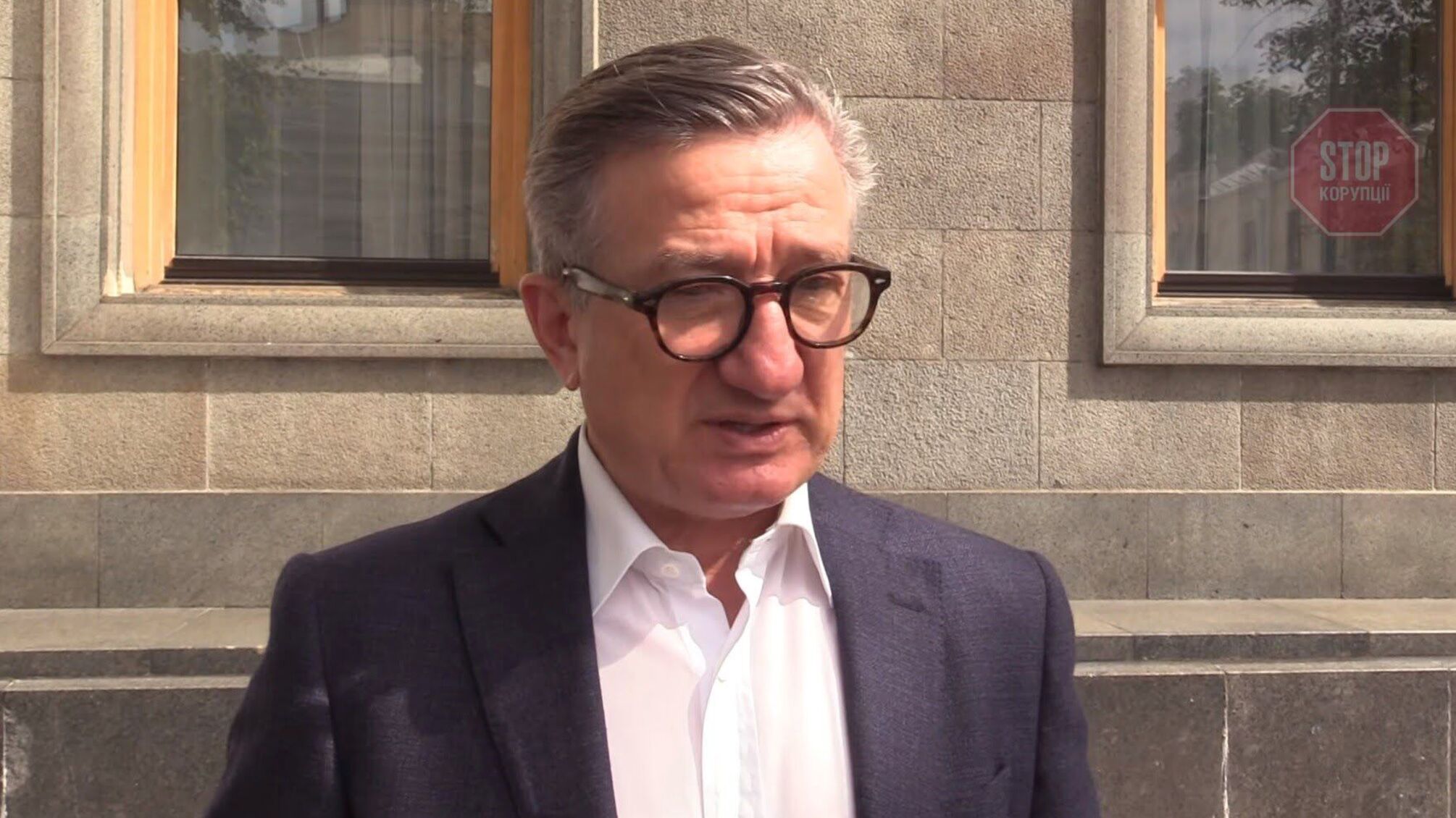 Нардеп від «Батьківщини» Тарута заперечує кришування агрорейдерів (відео)