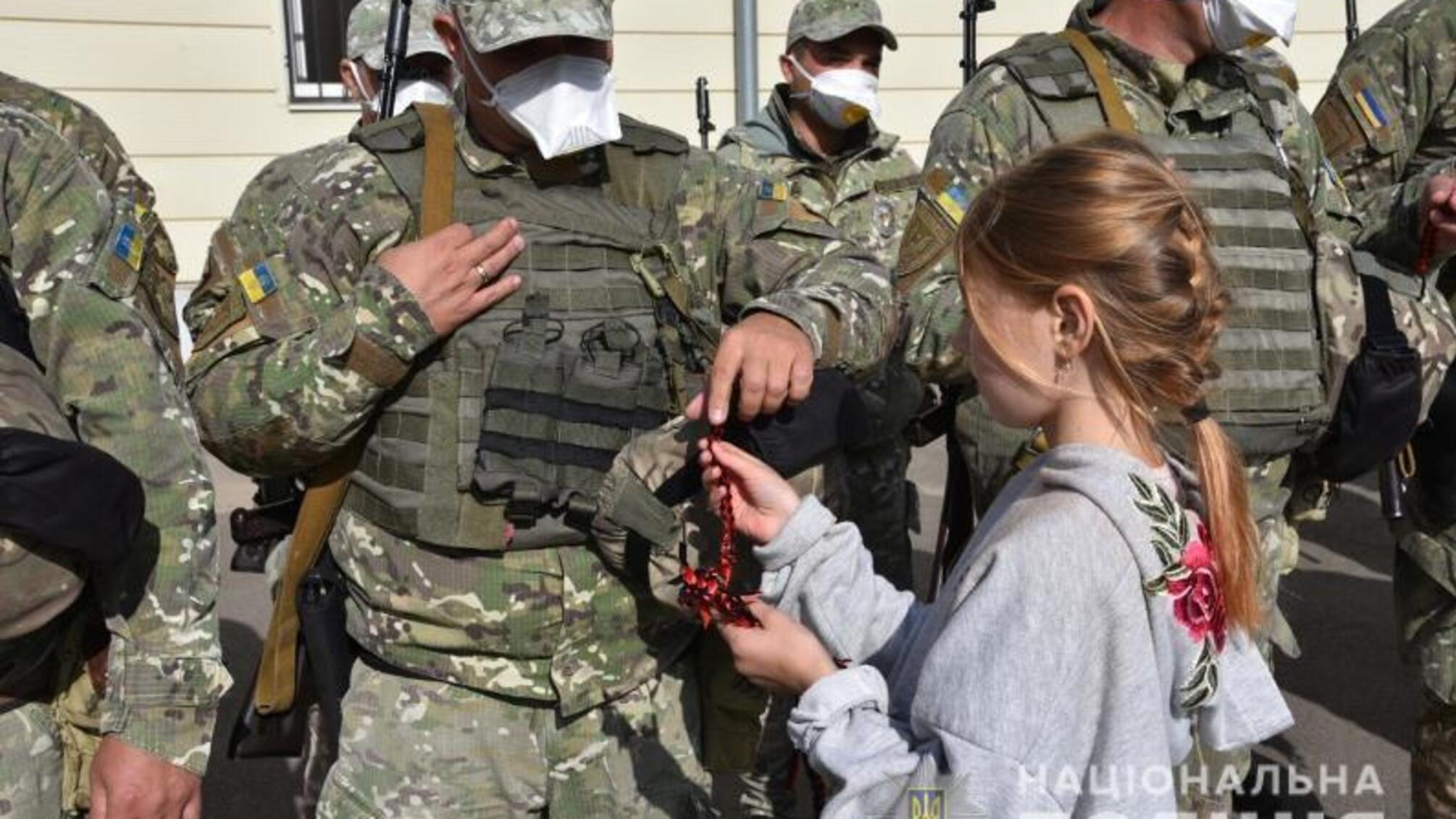 Зведений загін одеської поліції вирушив у зону проведення Операції об’єднаних сил