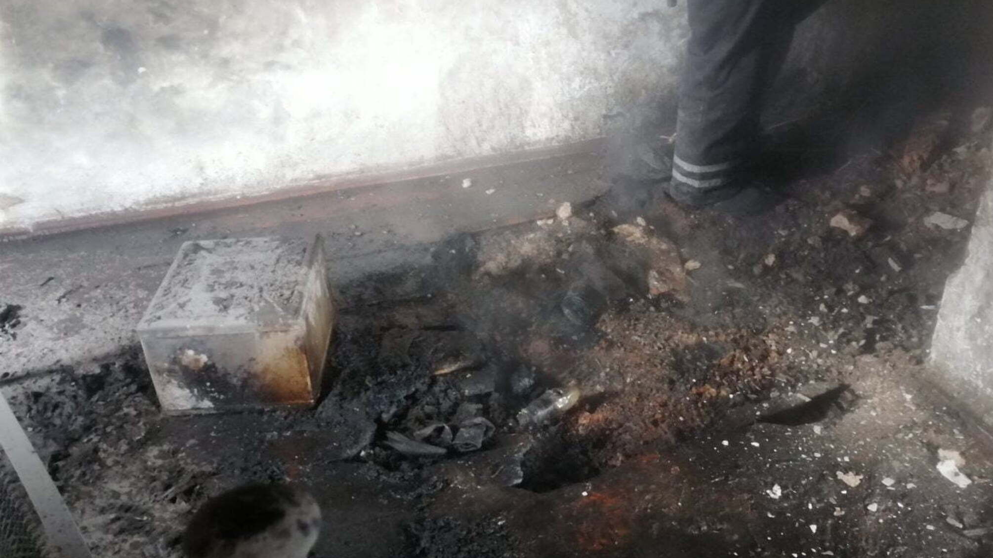 Херсонщина: у Високопільському районі під час ліквідації пожежі в будинку вогнеборці врятували господаря
