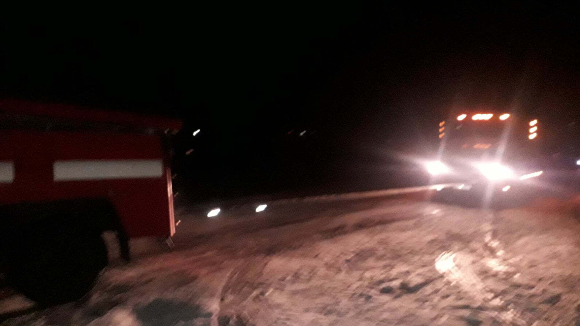 Волинська область: рятувальники відбуксирували 5 автомобілів, що потрапили у кювети через складні погодні умови