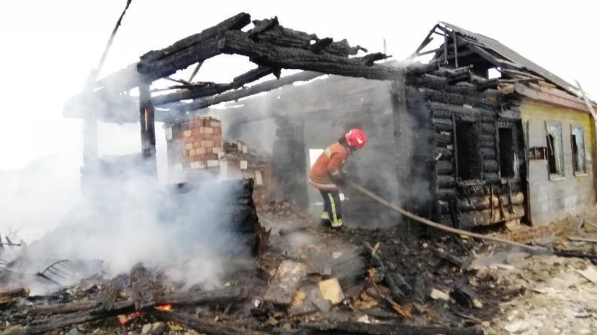 Житомирська область: на пожежі в приватному домоволодінні, під час спроби порятунку, травмувався чоловік
