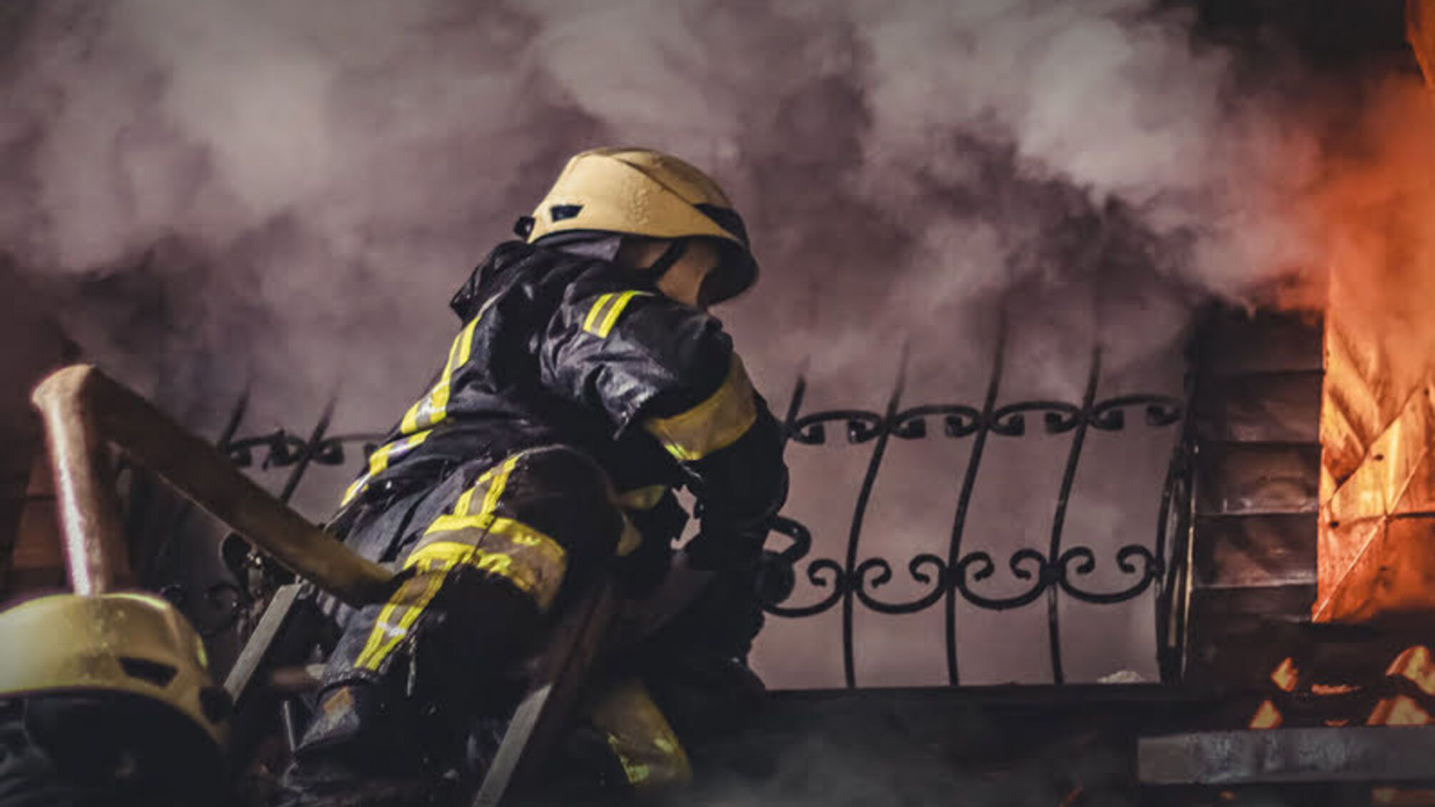 На Різдво підрозділи ДСНС здійснили 856 виїздів під час яких врятували 4 людей