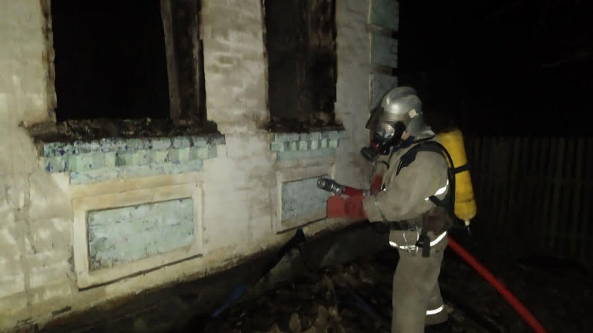 На Кіровоградщині вогнеборці загасили три пожежі, під час однієї з яких загинула літня жінка