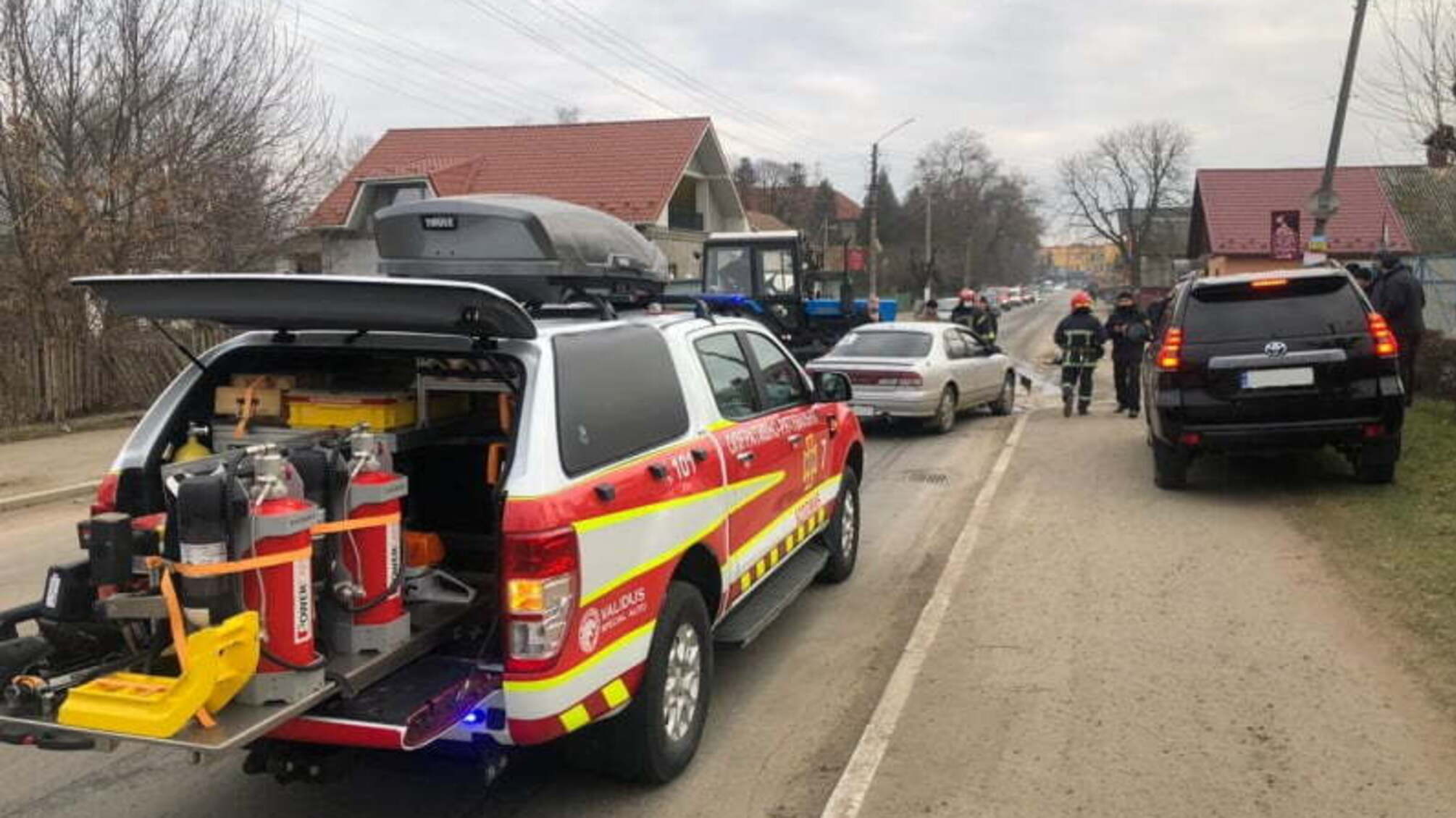 Івано-Франківська область: рятувальники надавали допомогу на місці ДТП