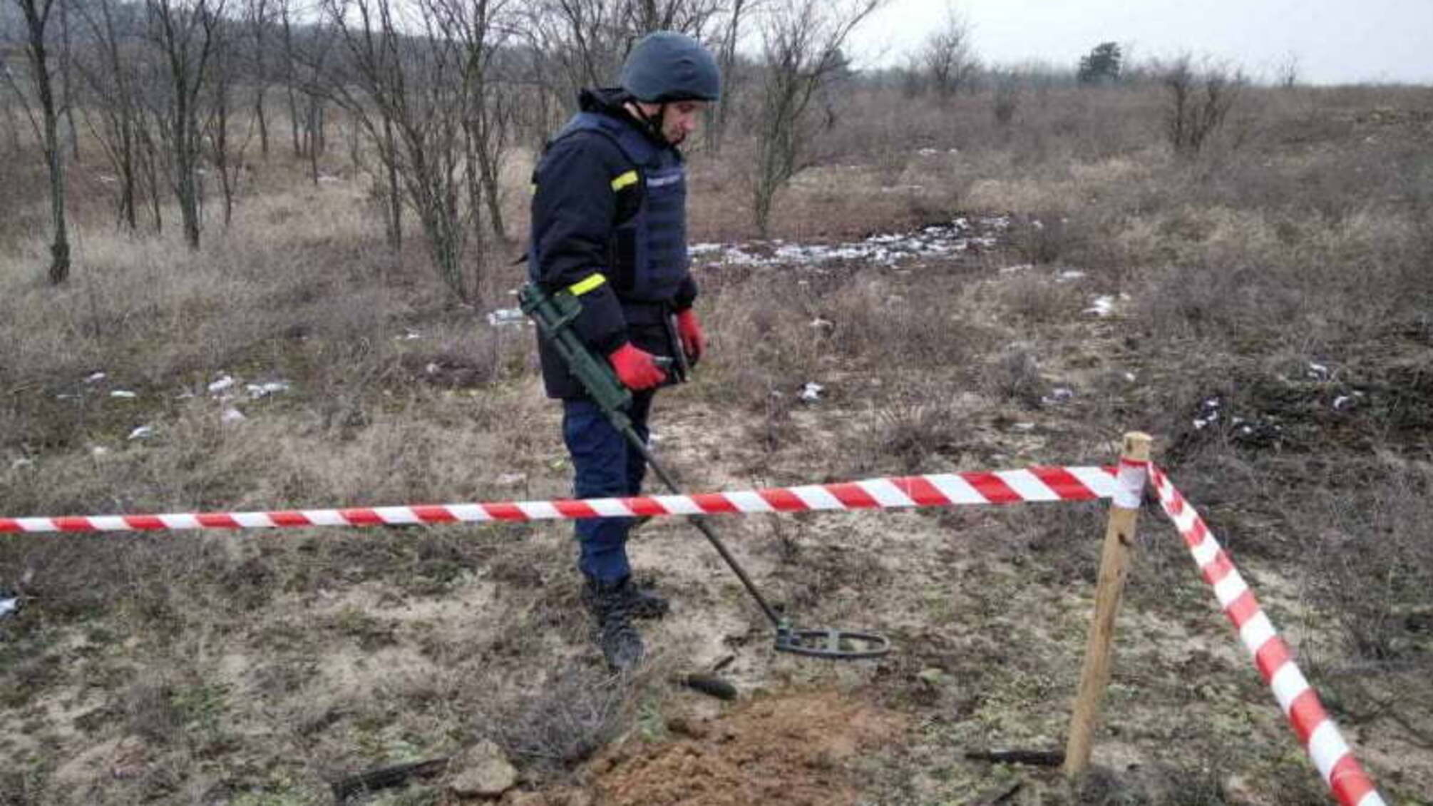 Херсонські піротехніки знищили вісім вибухонебезпечних предметів часів минулих війн