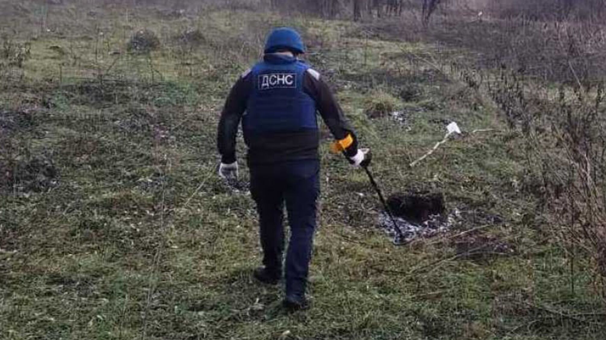 На Чернігівщині піротехніки ДСНС знищили 11 вибухонебезпечних предметів часів Другої світової війни