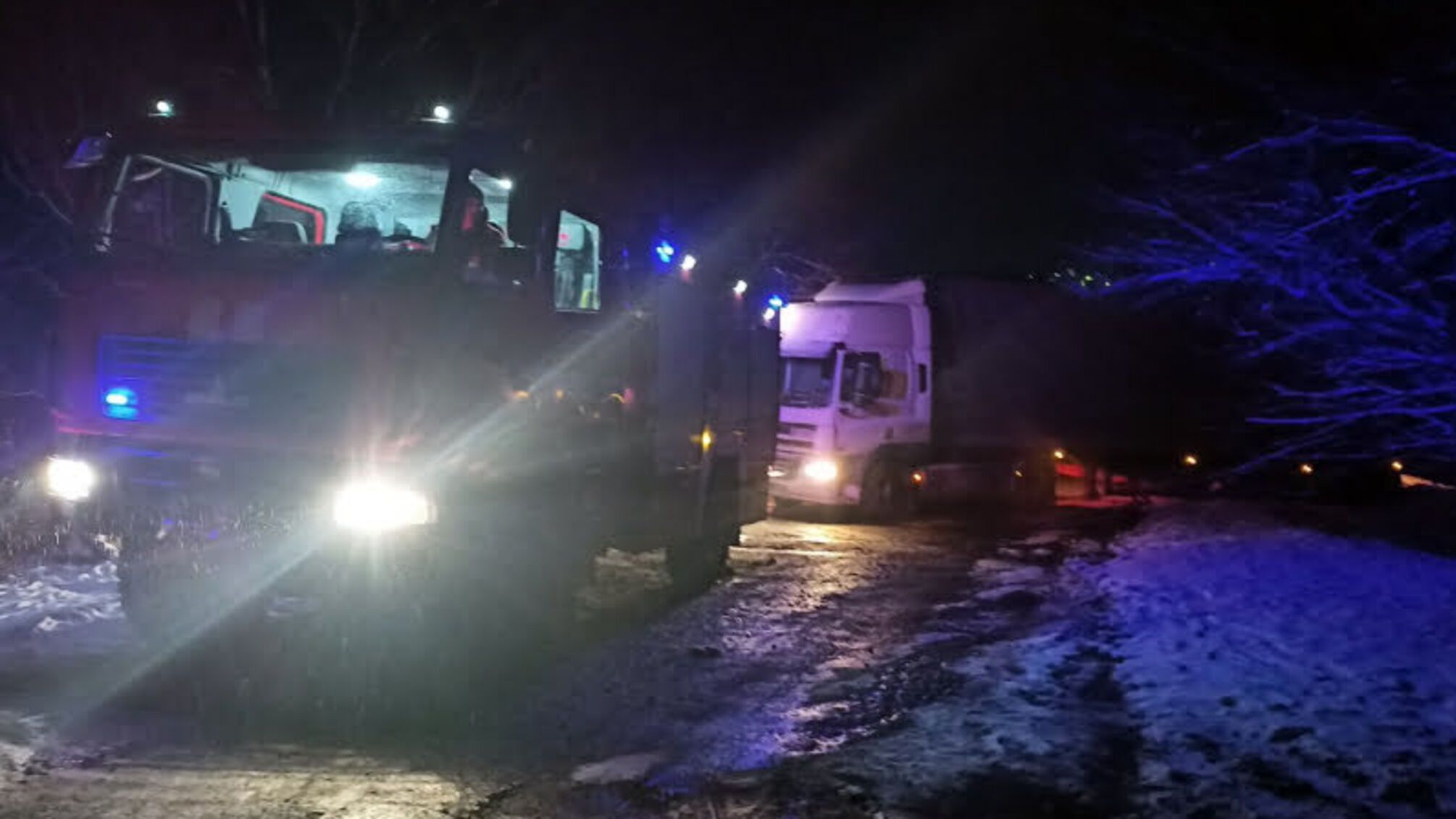 Хмельницька область: рятувальники надали допомогу водію вантажівки