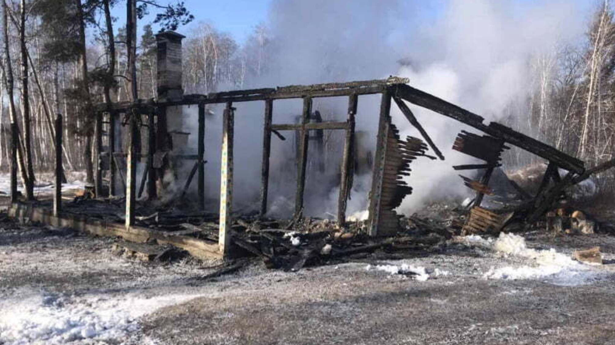 Харківська область: рятувальники загасили пожежу в лазні